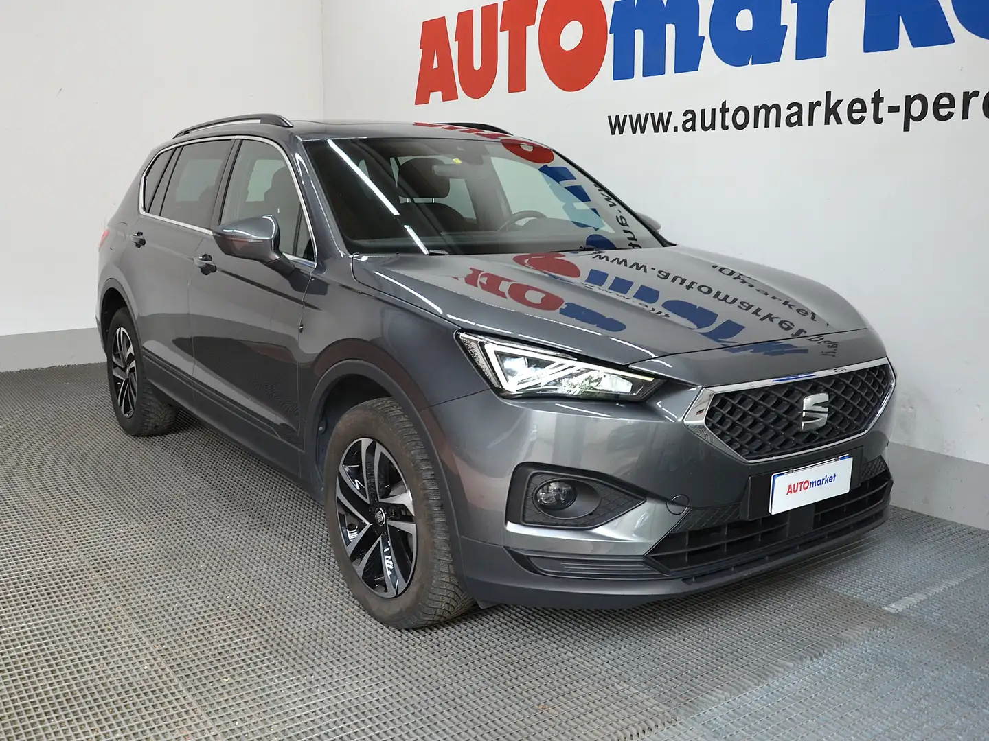 SEAT Tarraco 2.0 TDI Business 4drive 150cv dsg 7p. Šedá - 2