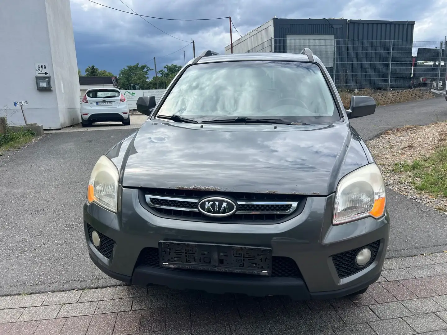 Kia Sportage 2.0 CVVT 2WD LX Gris - 2