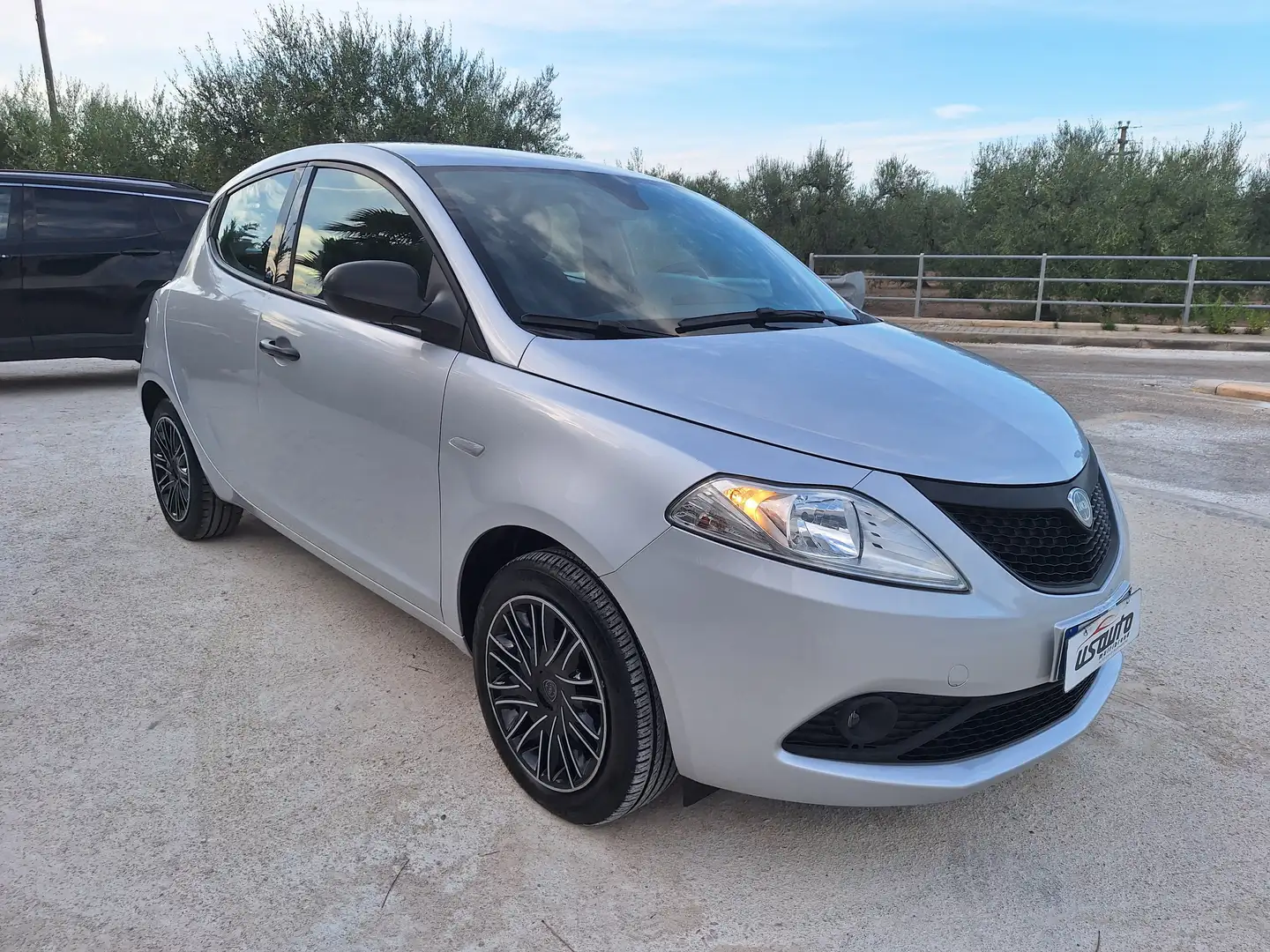 Lancia Ypsilon Ypsilon 1.2 Elefantino BLU 72000 km 2019 Argento - 2