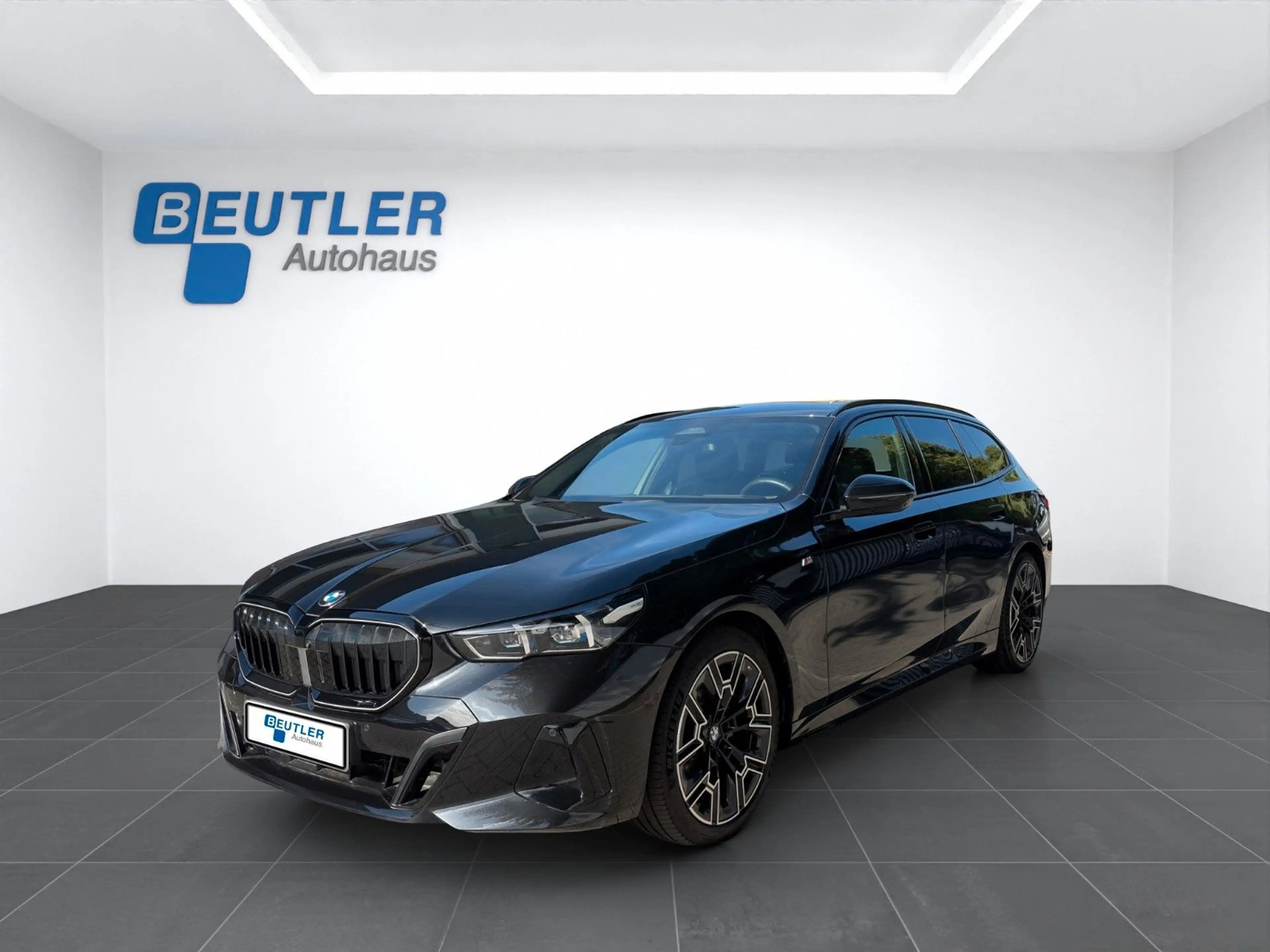 BMW 520 Touring 520i M Sport 20" HUD 360°-Kam ACC mit...