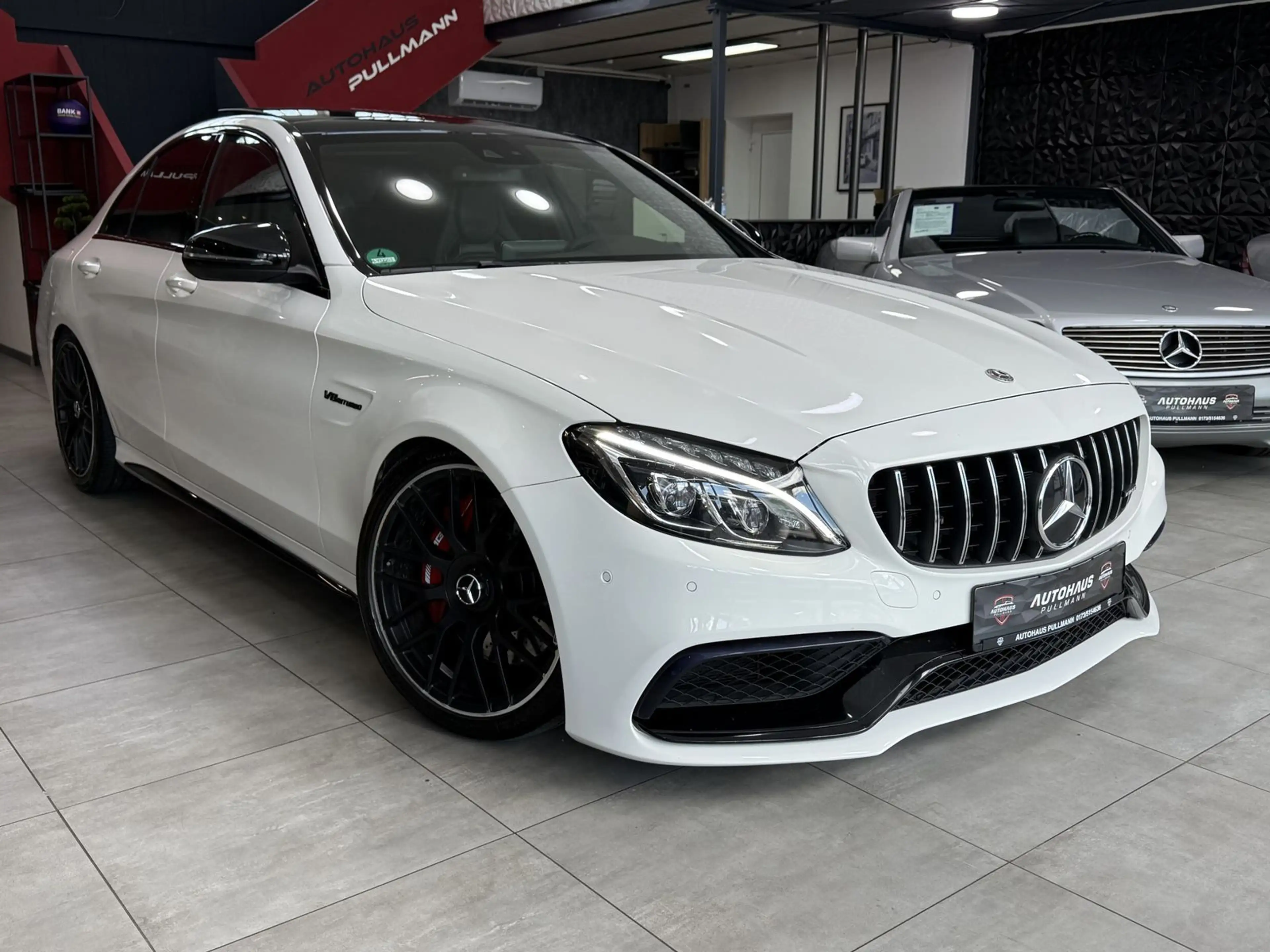 Mercedes-Benz C 63 AMG *SPORTSITZE+PANO+AMBIENTE — photo 2