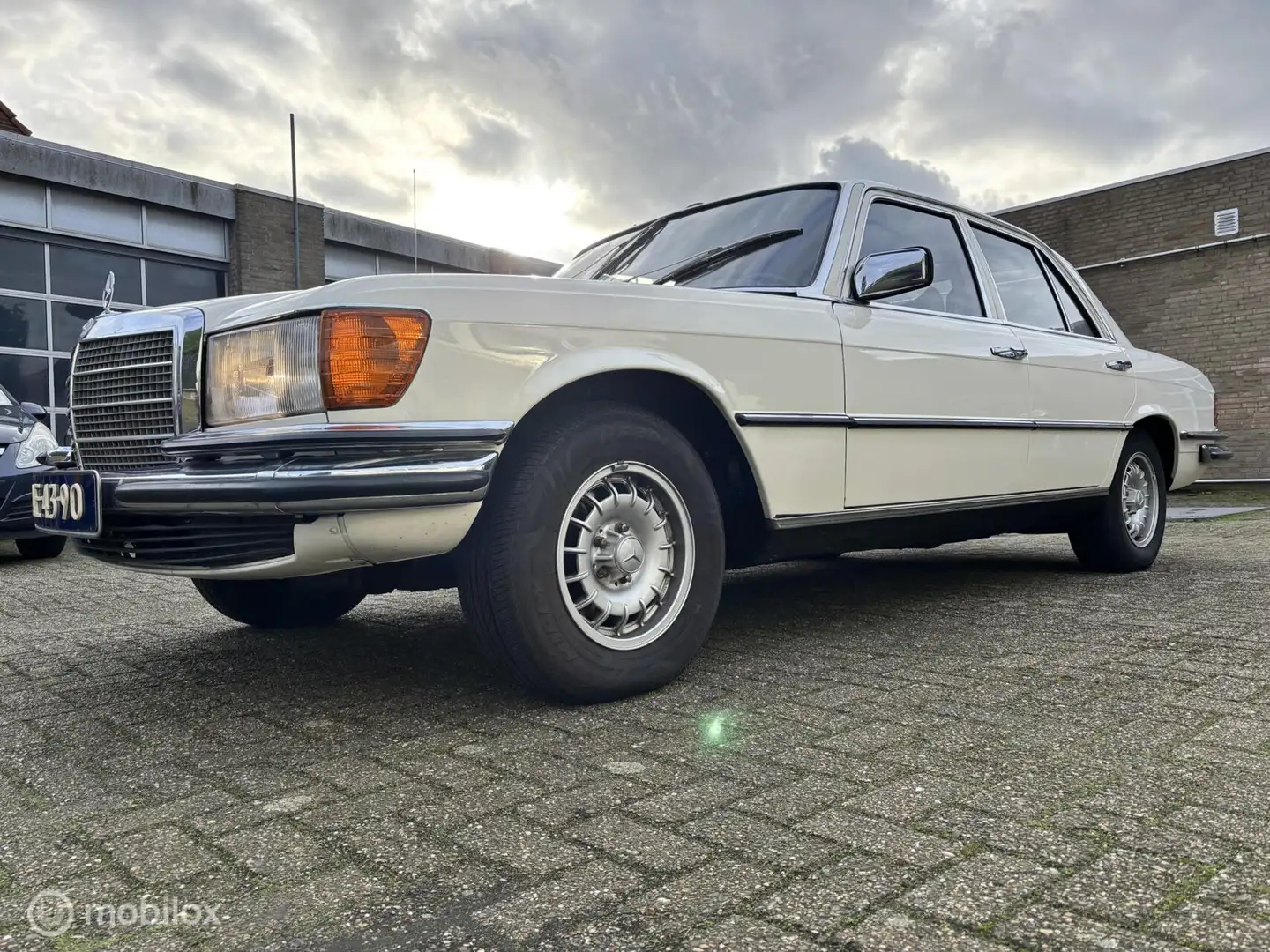 Mercedes-Benz S 280 SE automaat Weiß - 1