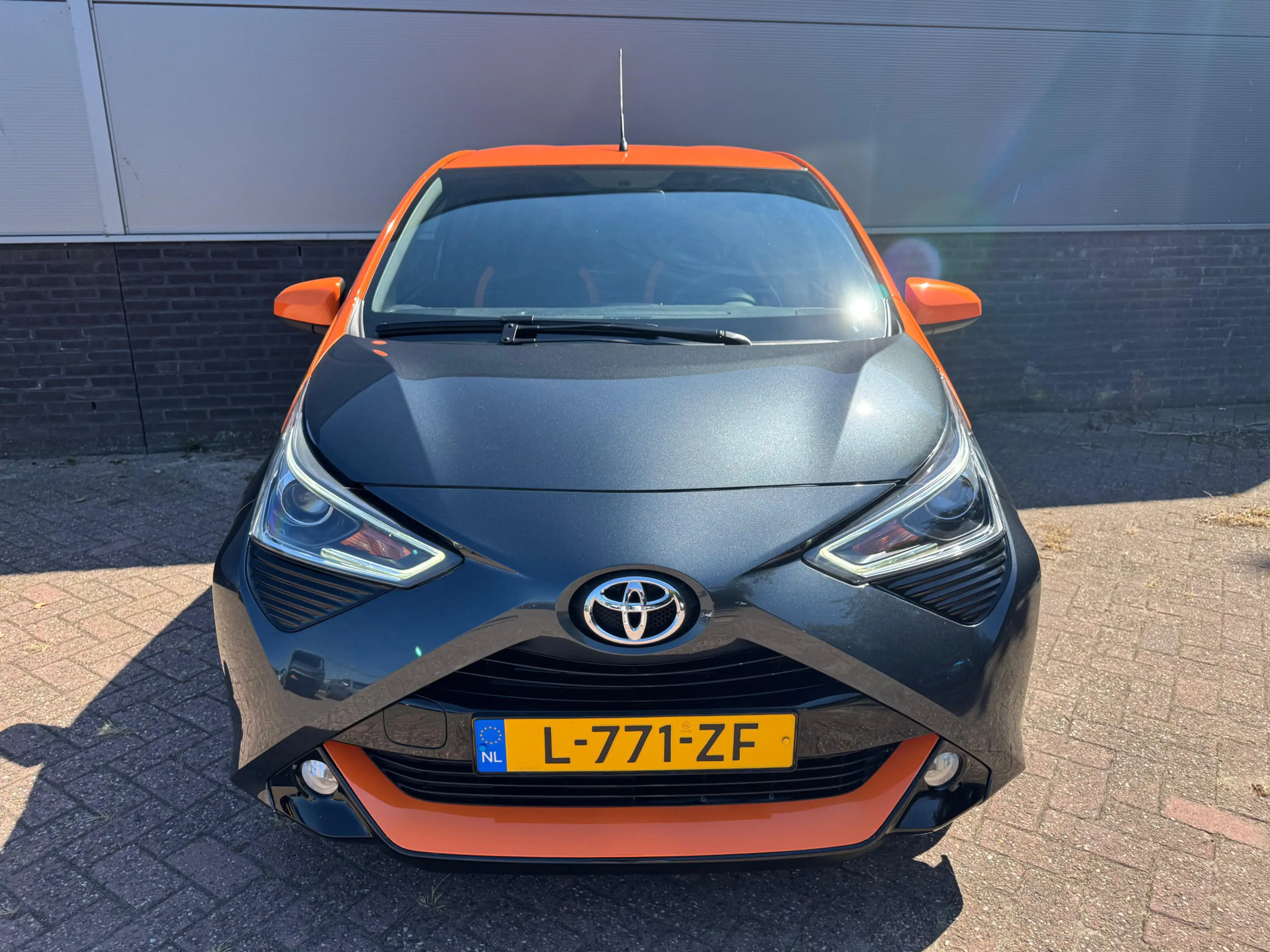Toyota Aygo 1.0 VVT-i TeamNL — photo 7