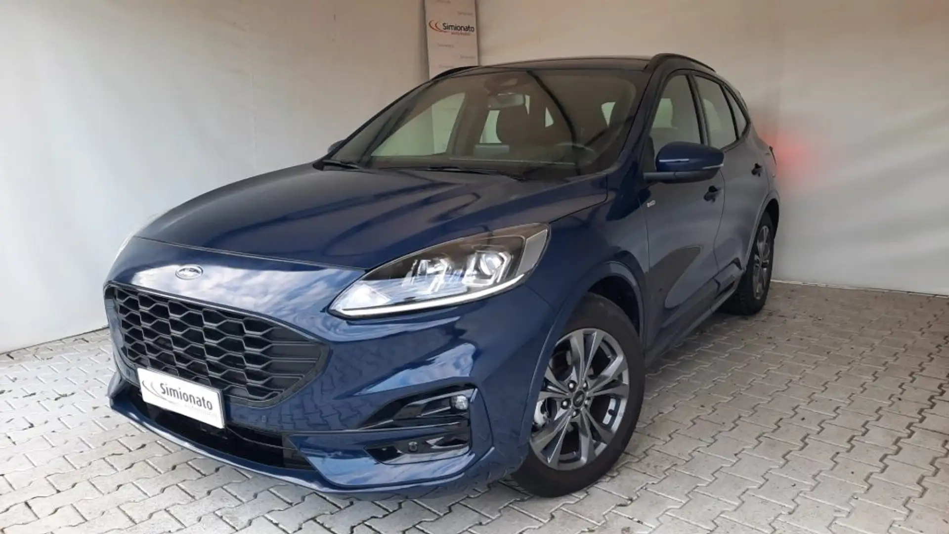 Ford Kuga 2.0 EcoBlue 120 CV aut. 2WD ST-Line Bleu - 1