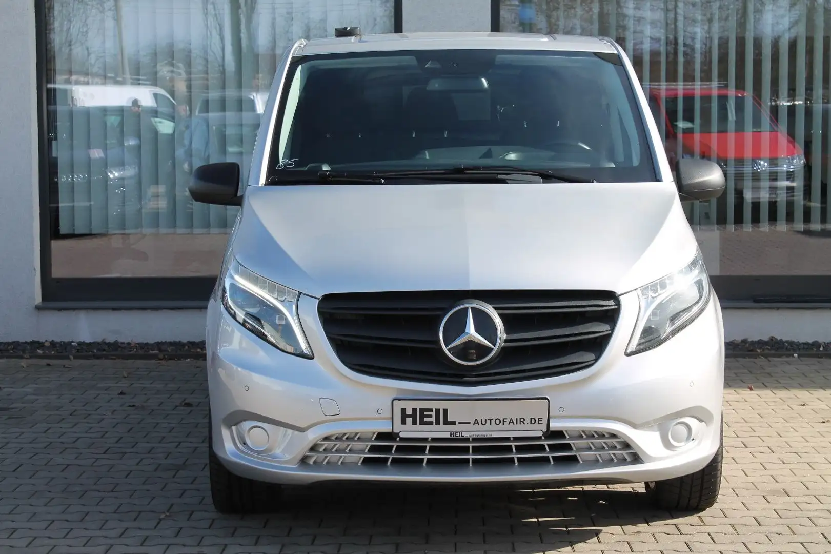 Mercedes-Benz Vito Kasten 119 CDI SELECT 4x4 lang*ACC*NAVI*AHK Silber - 2