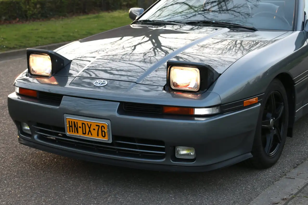 TOYOTA SUPRA MK3 3.0 TARGA 40206KM - SELLERIE CUIR