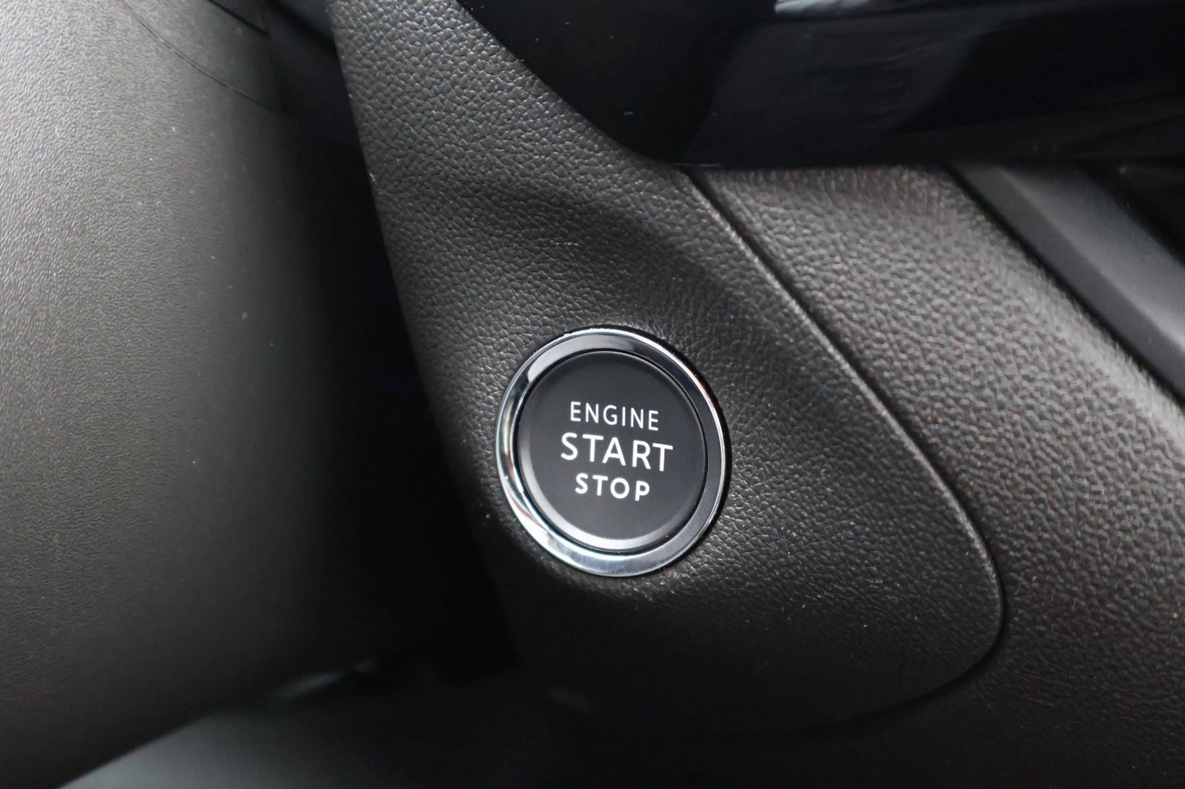 Opel Grandland X Grandland 1.2 Turbo AT8 Ultimate+Night Vision+ — photo 15