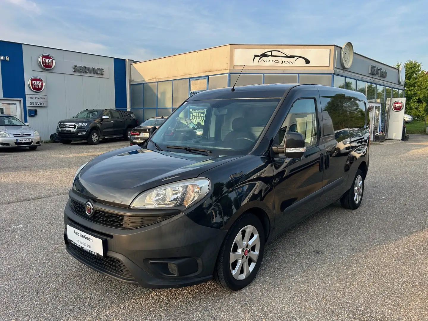 Fiat Doblo SX Maxi Kasten, 2,0l 1 Besitz, li+re Schiebetür Schwarz - 1