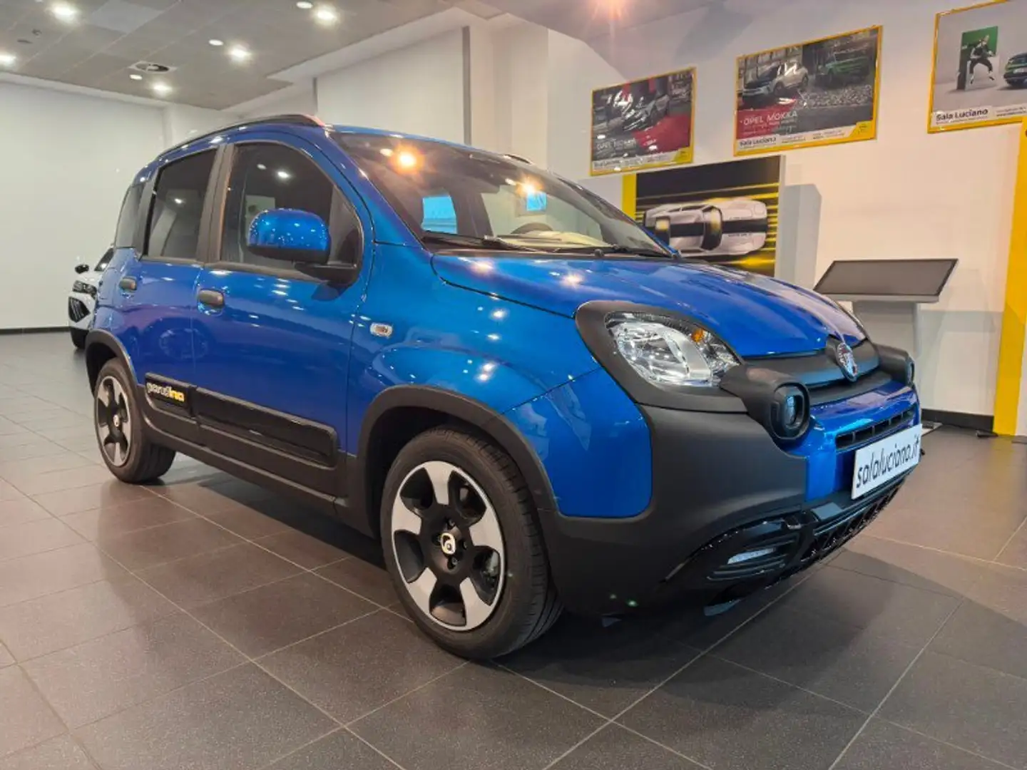 Fiat Panda Panda Cross 1.0 FireFly S&S Hybrid Blauw - 2