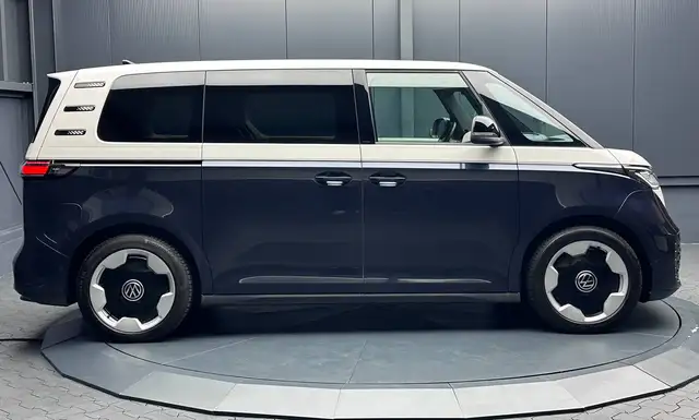 Volkswagen Id. Buzz view 6