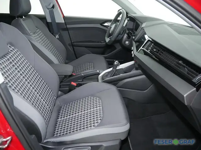 Audi A1 view 6