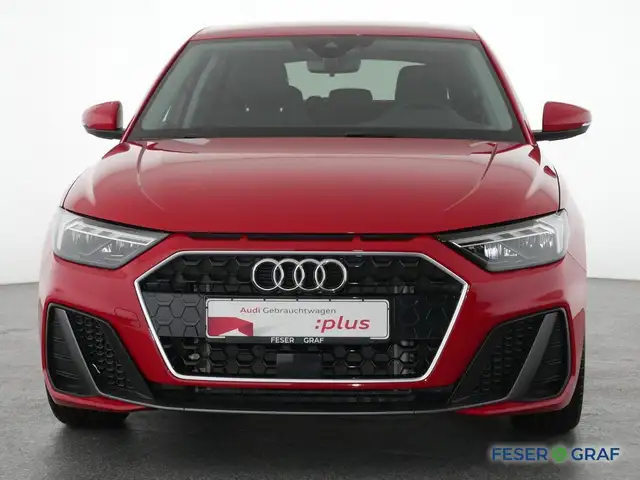 Audi A1 view 12