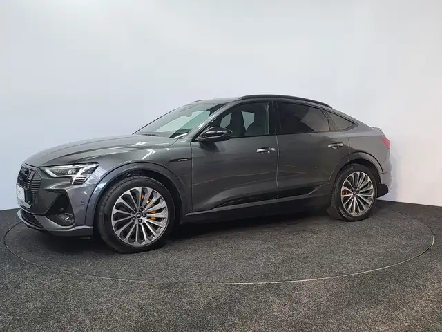 Audi e-tron S-Line | Quattro | 2020 | 88.325 km | SoH 98% | BTW Wagen | NightVision | Adaptive Cruise