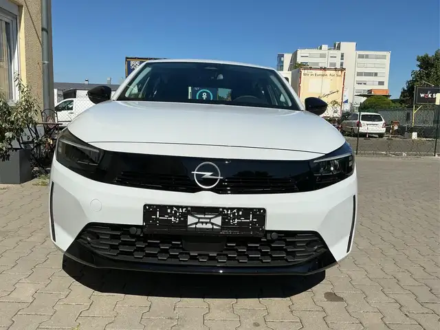 Opel Corsa view 2