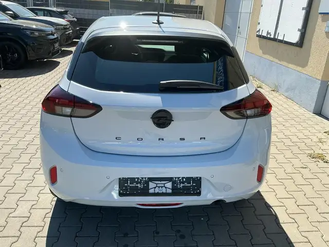 Opel Corsa view 5