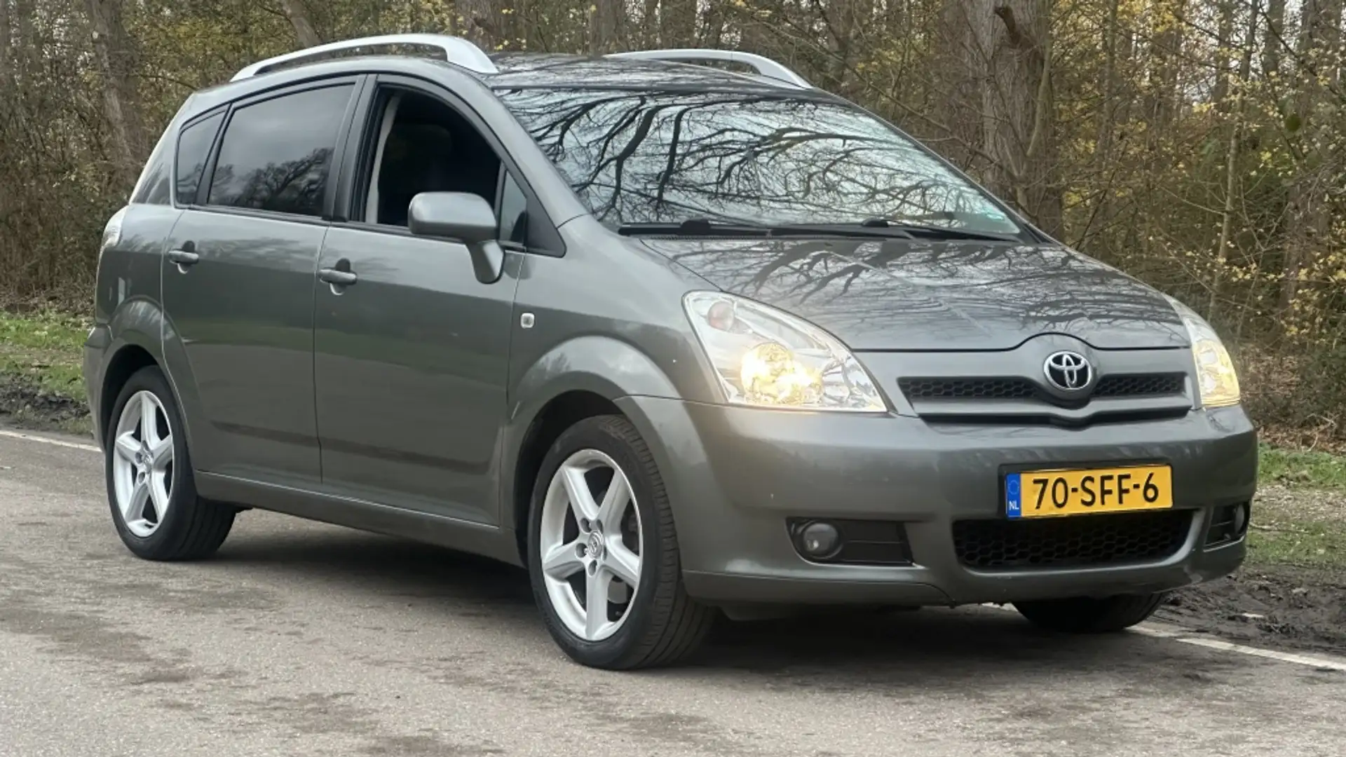 Toyota Verso 1.8- 7persoons- Airco- Automaat Grau - 1