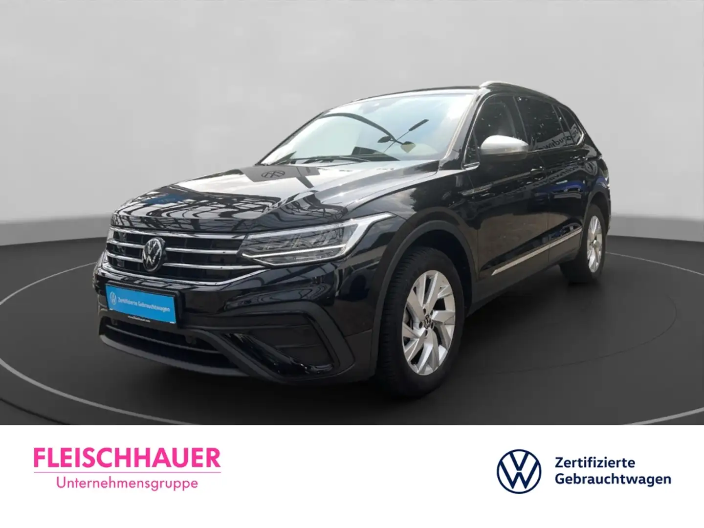 Volkswagen Tiguan Allspace 2.0 TDI Life DSG 7 Sitzer AHK Navi Digitales Cockp Zwart - 1