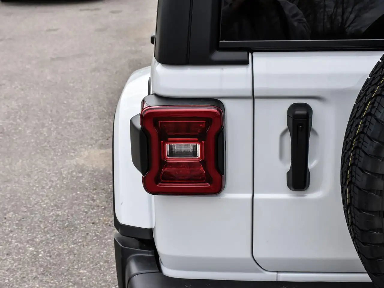 Jeep Wrangler снимка Jeep Wrangler
