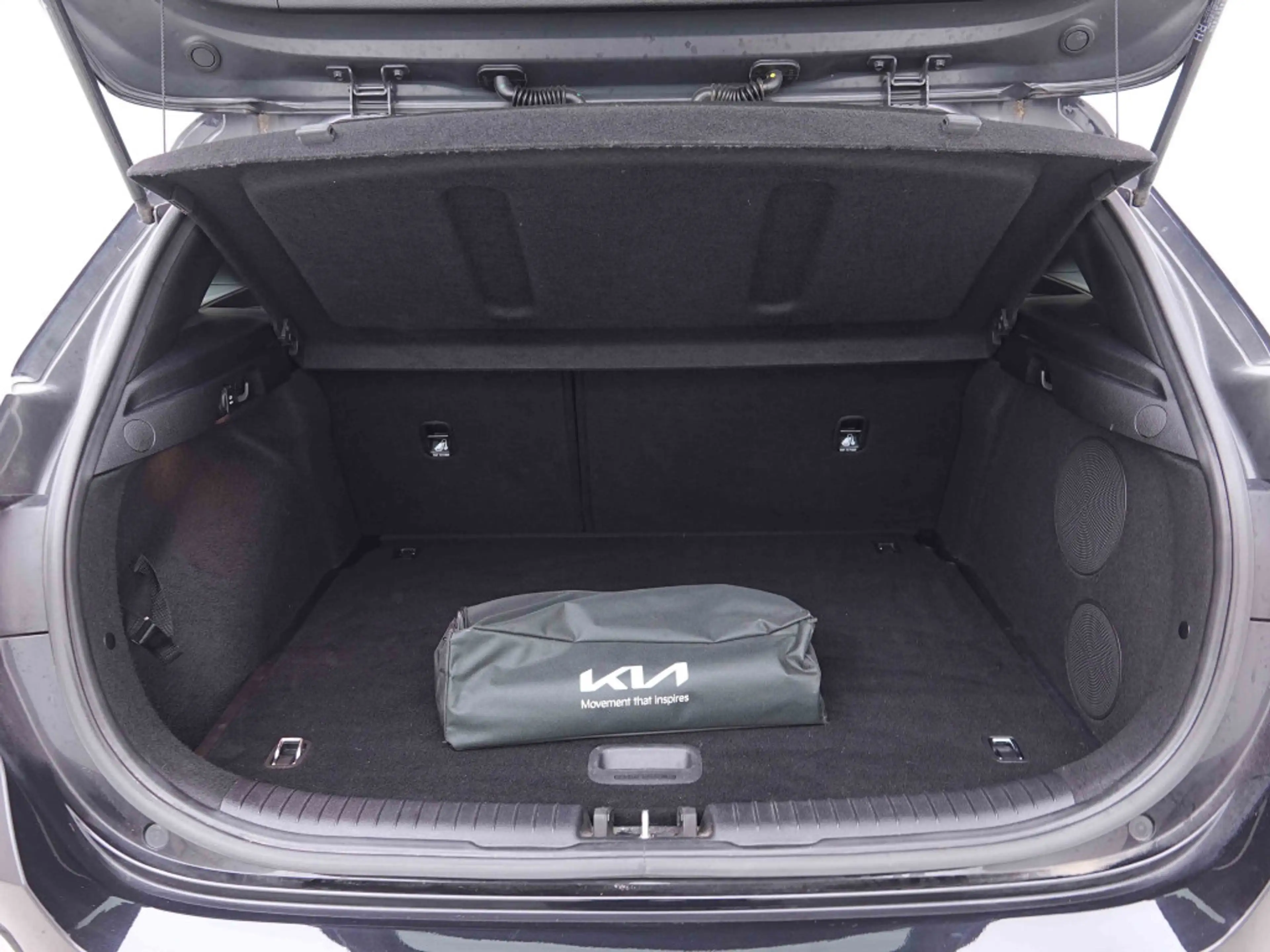 Kia Ceed / cee'd 1.5 T-GDi 160 AUT GT-Line | GPS | Leather | Heated/Ventilated Memory Seats | JBL — photo 6