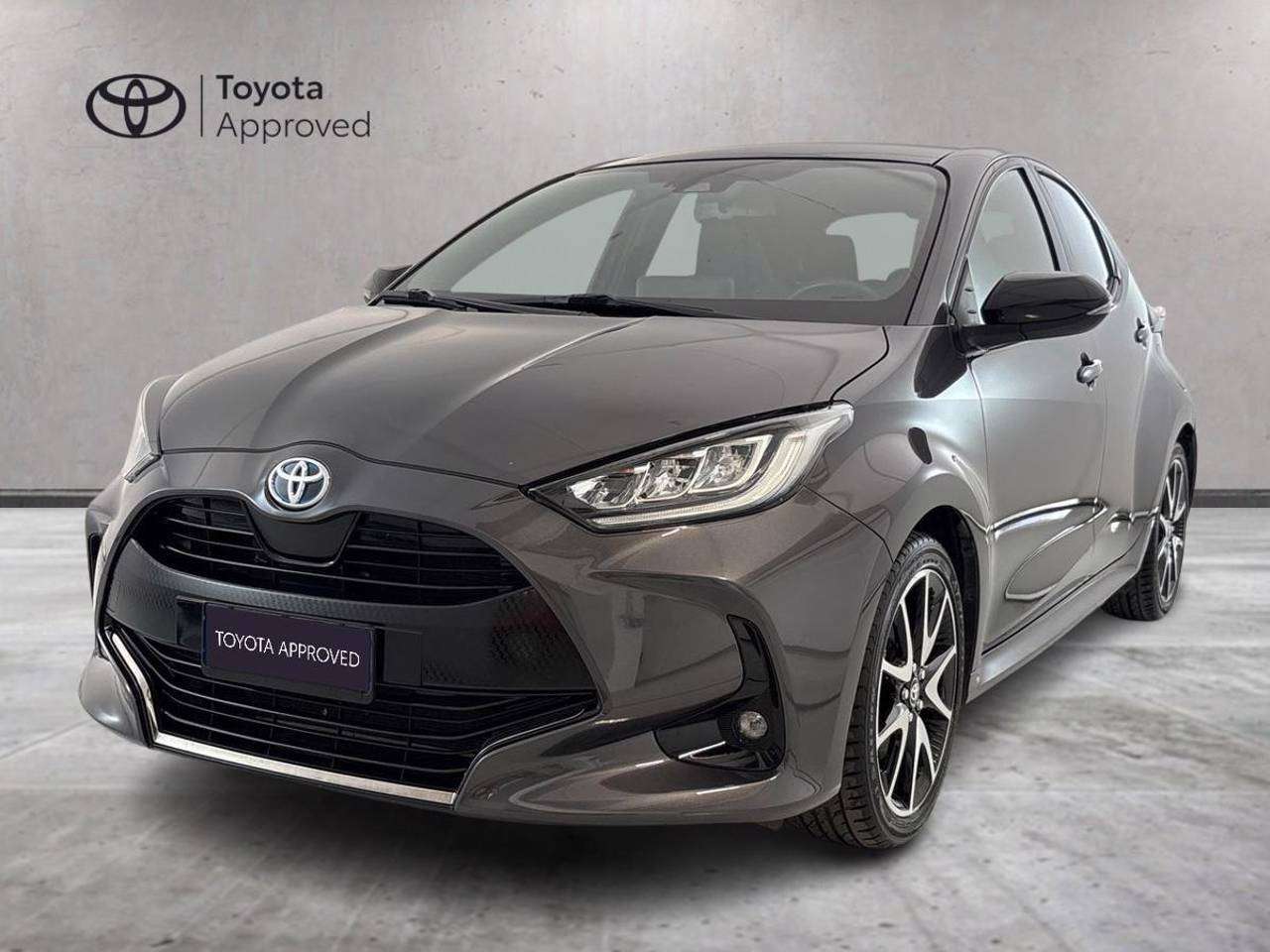 Toyota Yaris Yaris IV 2020 1.5h Lounge! PREZZO REALE