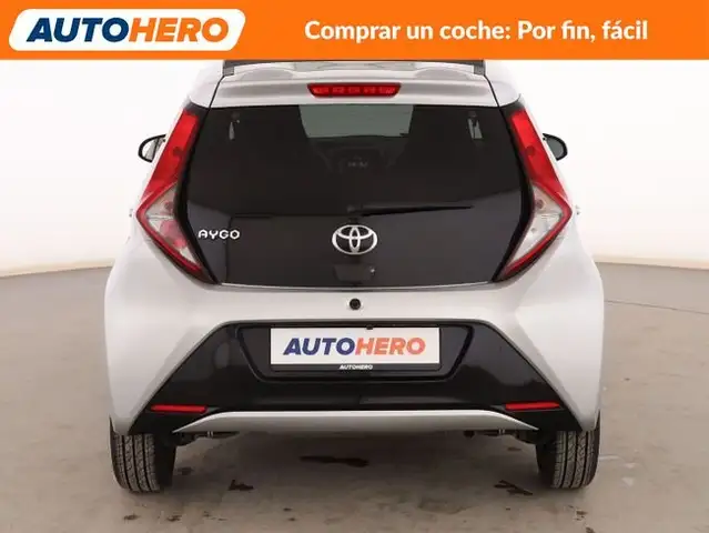 Toyota Aygo view 5