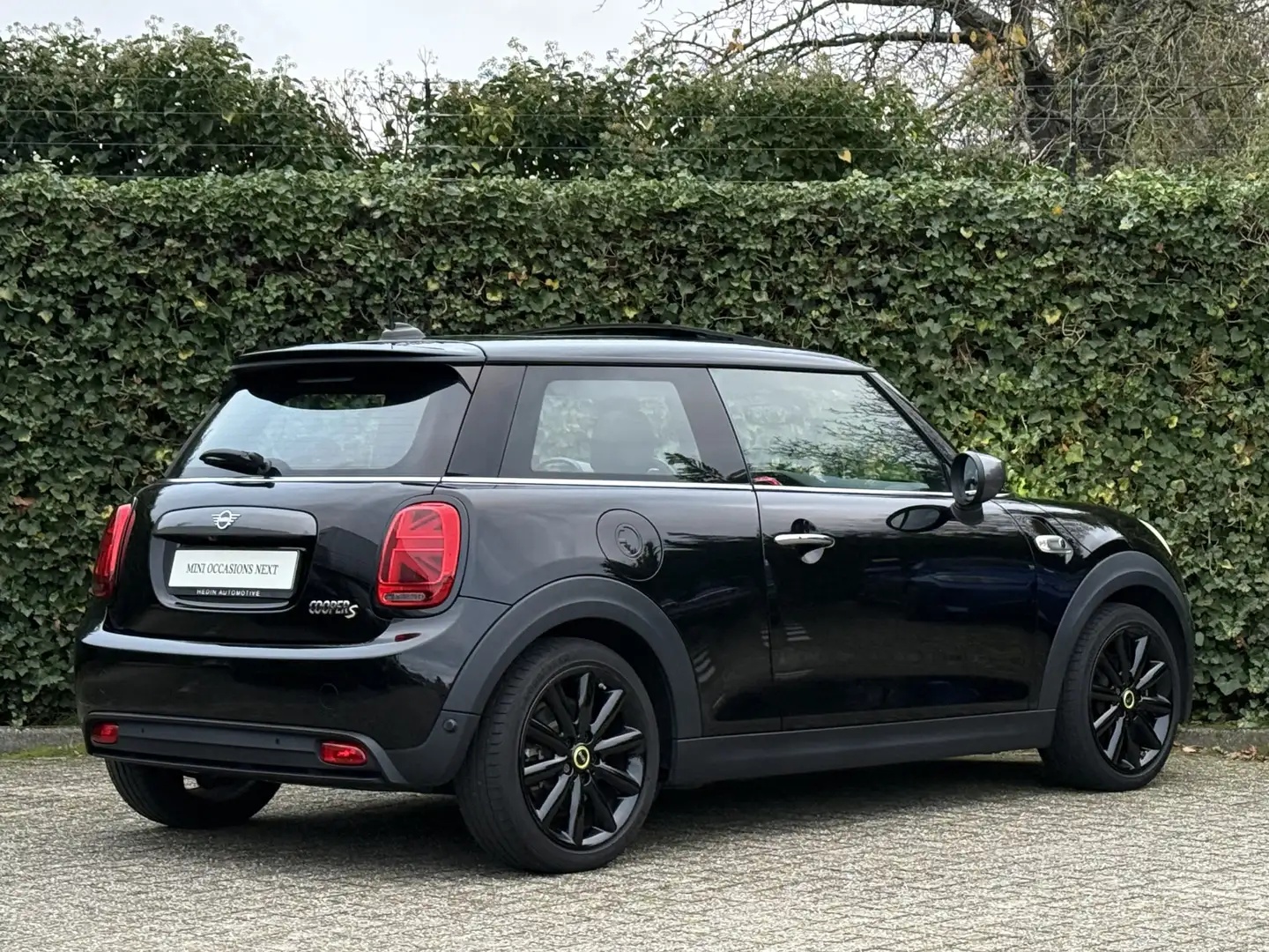 MINI Electric Yours | Panorama | Camera | Comfort Acces Schwarz - 2