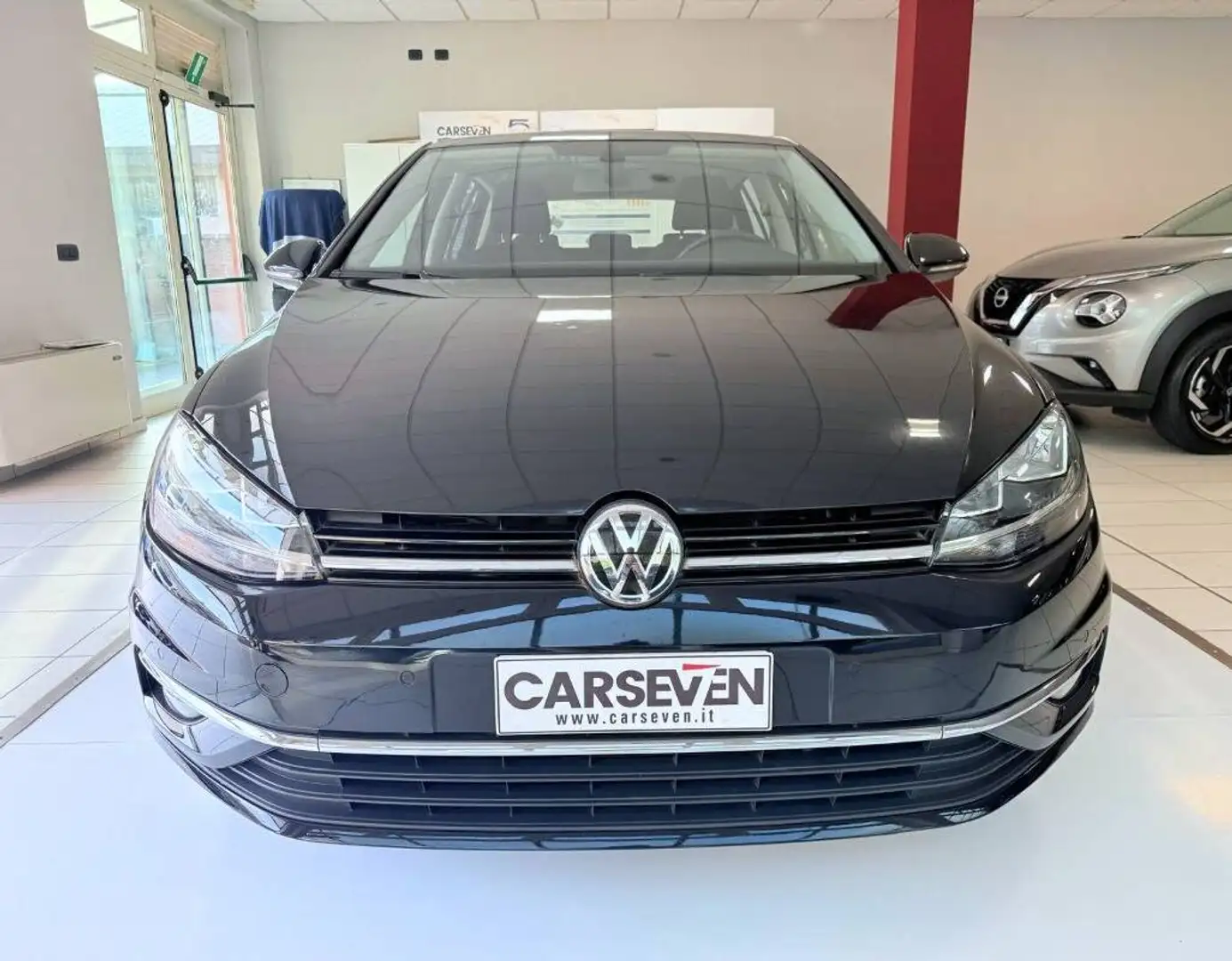 Volkswagen Golf 1.0 tsi Business 110cv Schwarz - 2