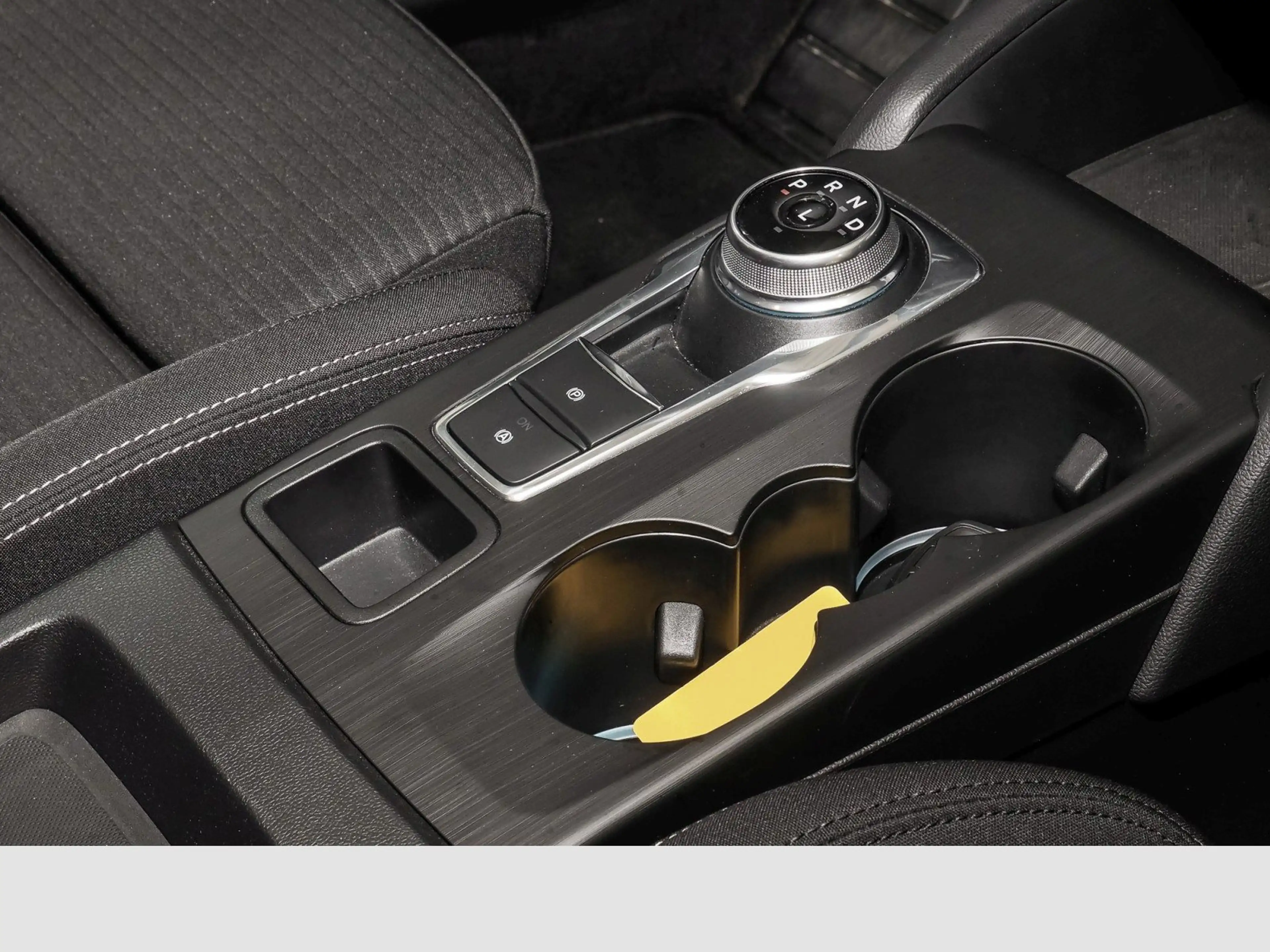 Ford Focus TITANIUM — photo 8