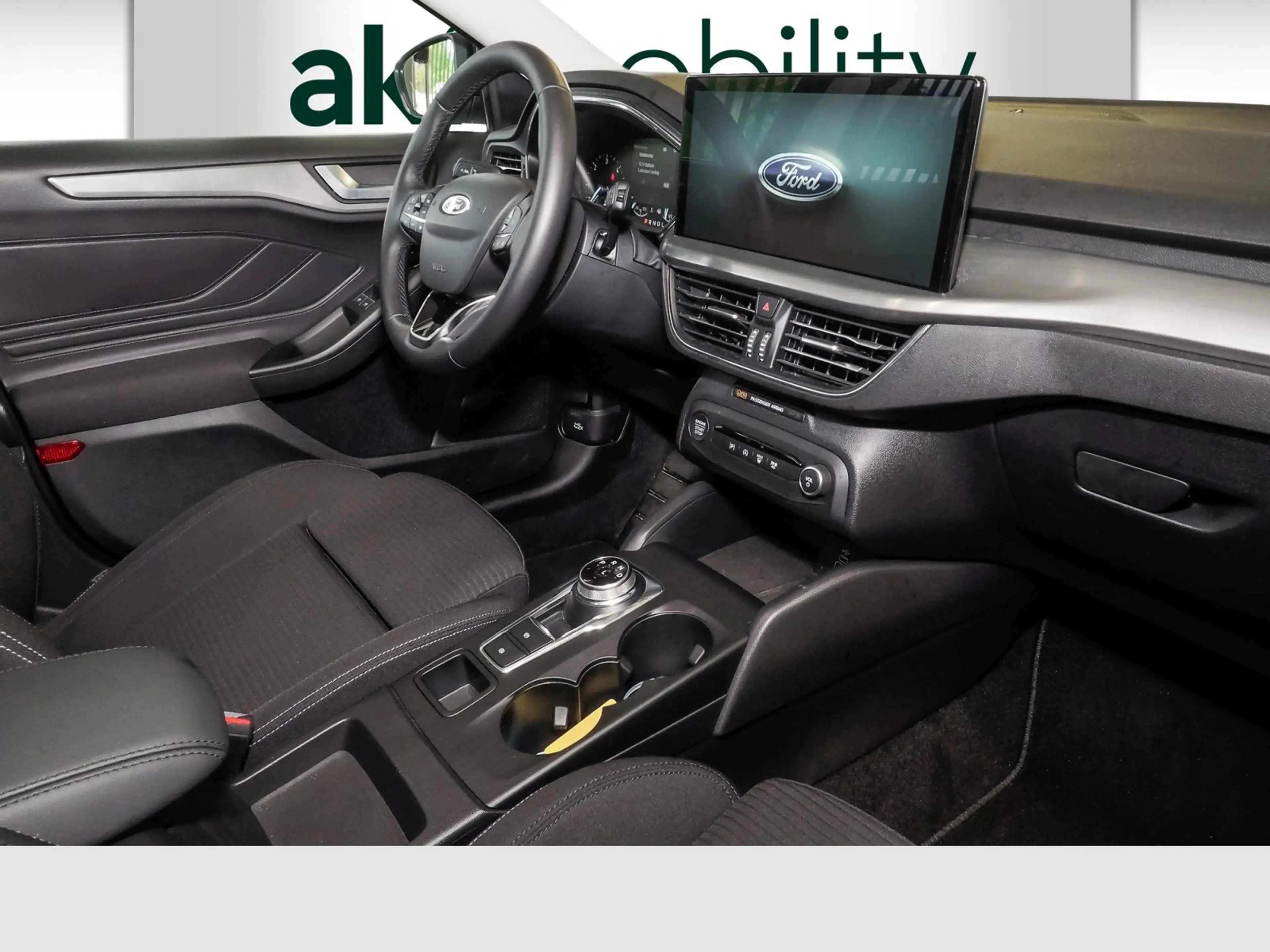 Ford Focus TITANIUM — photo 7
