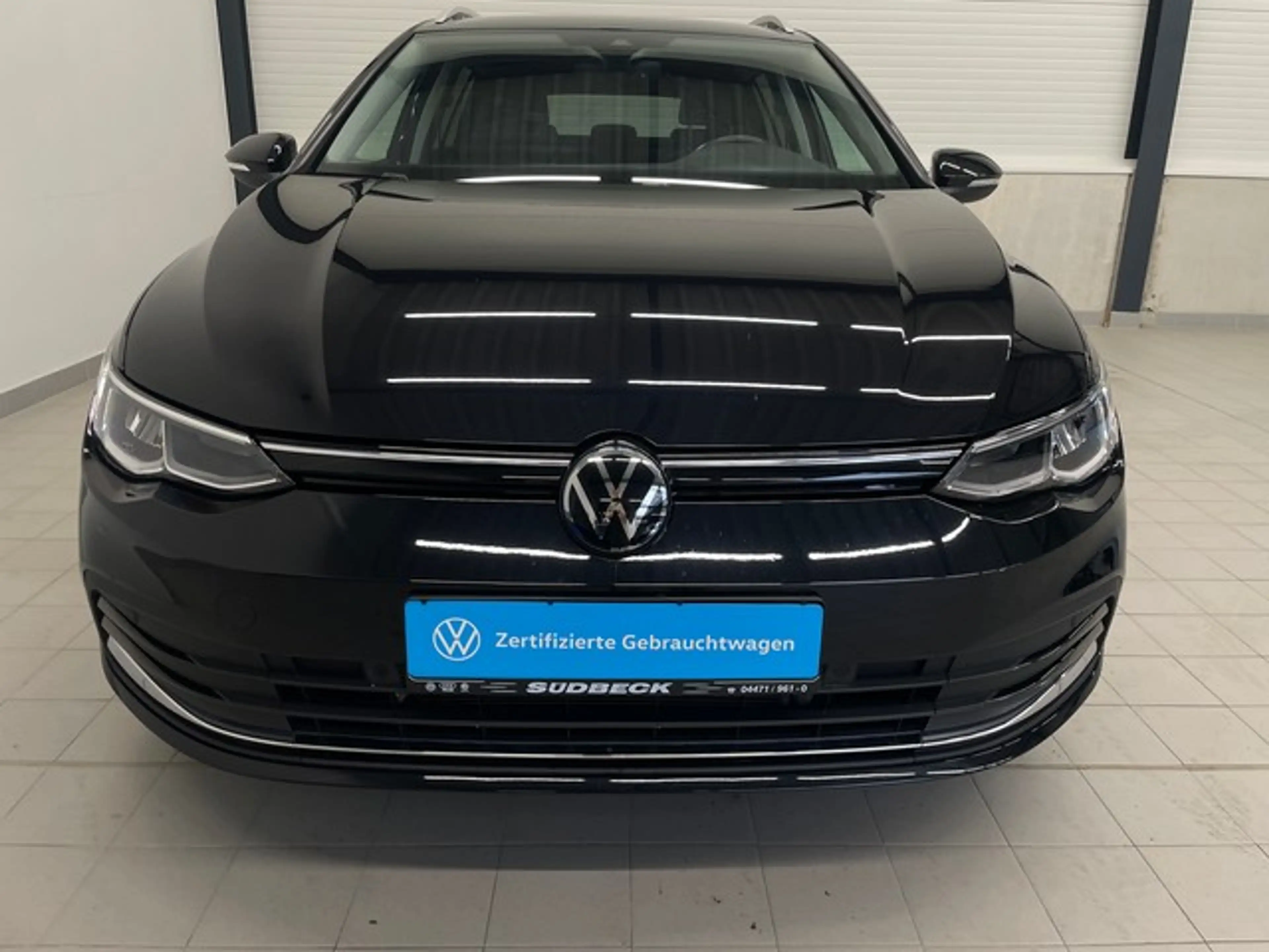 Volkswagen Golf VIII Variant 2.0 TDI Active — photo 2