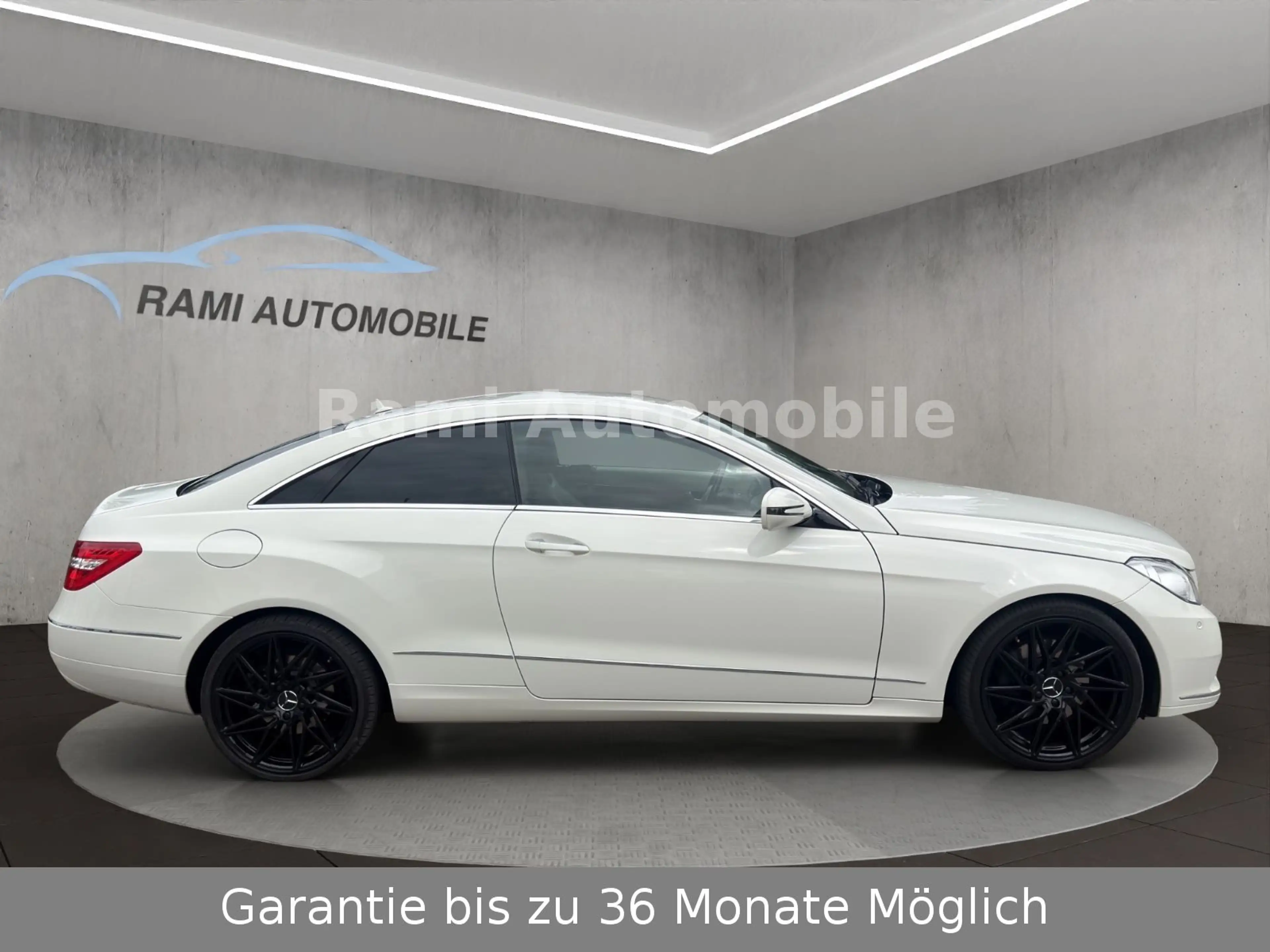 Mercedes-Benz E 350 Coupé E 350 CGI BlueEFFICIENCY AVANTG. — photo 5