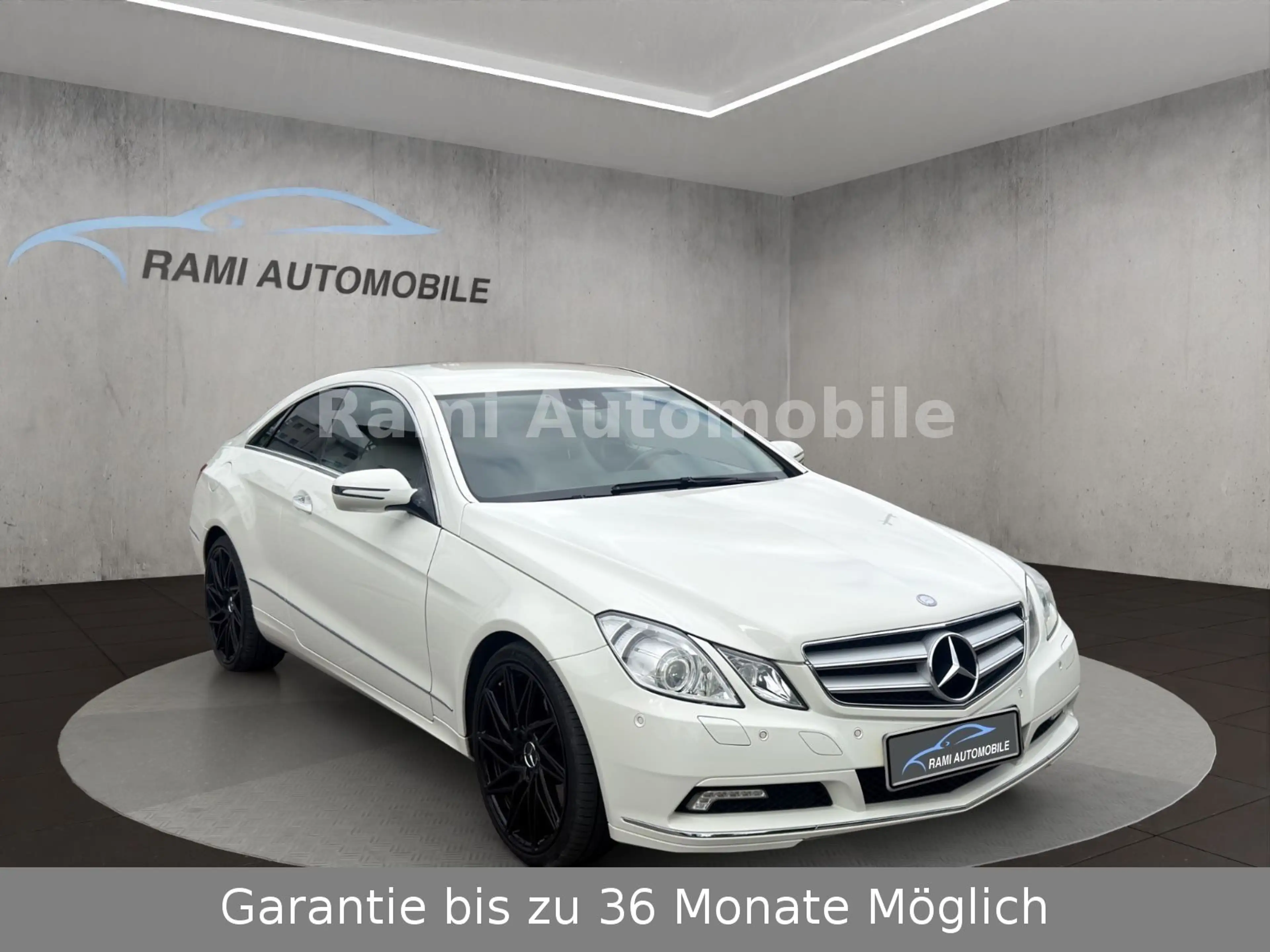 Mercedes-Benz E 350 Coupé E 350 CGI BlueEFFICIENCY AVANTG. — photo 3