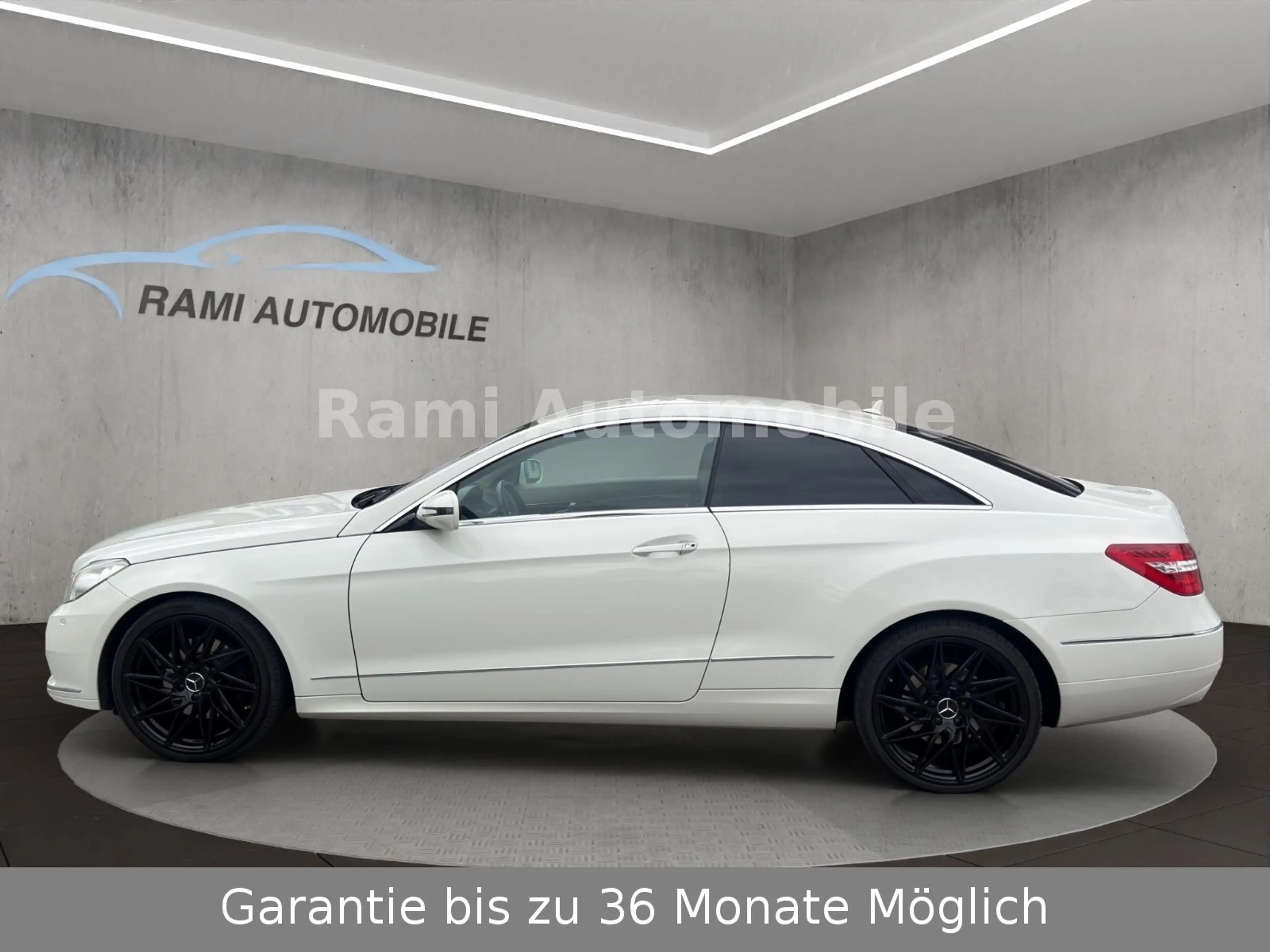 Mercedes-Benz E 350 Coupé E 350 CGI BlueEFFICIENCY AVANTG. — photo 4