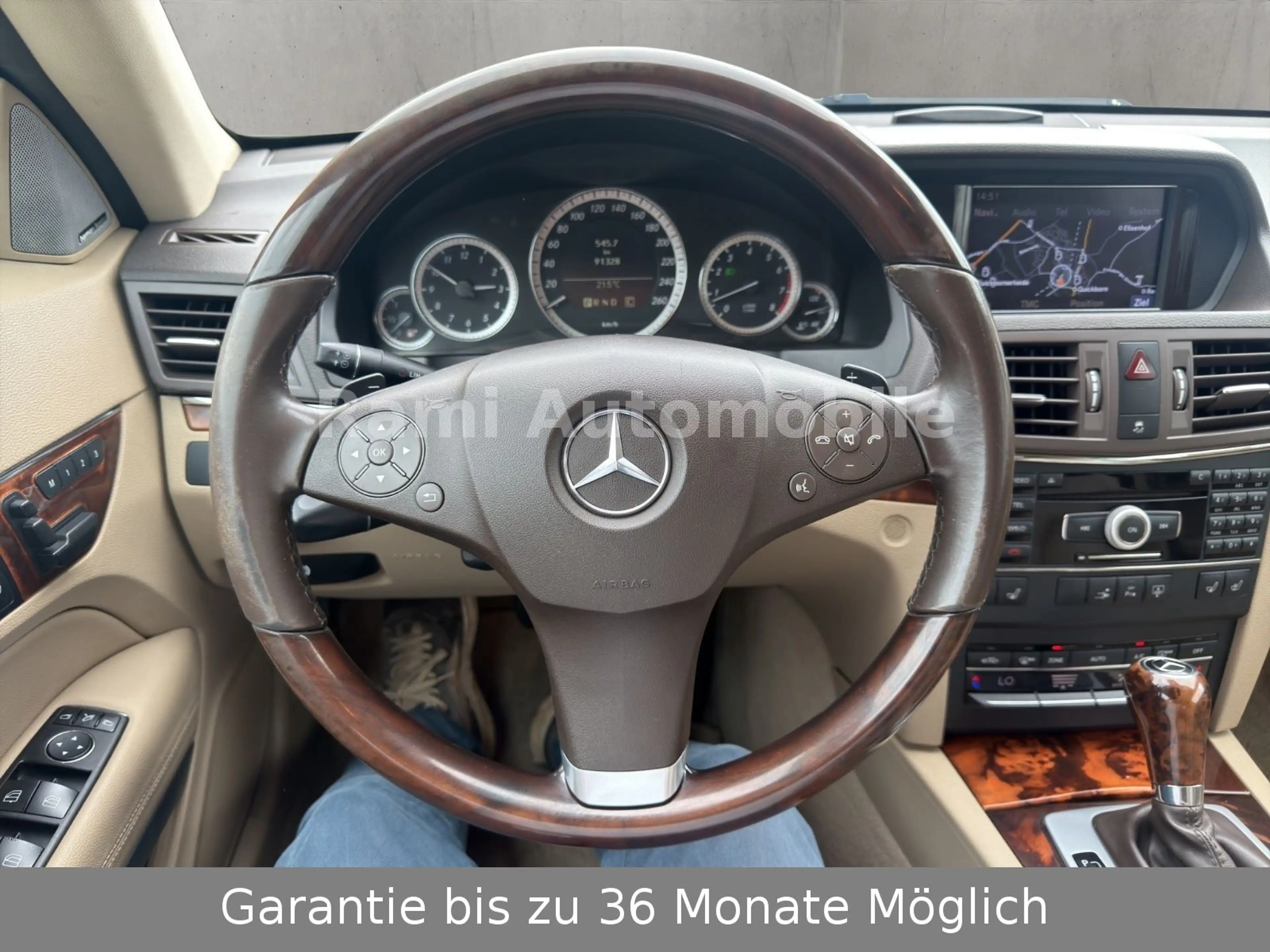 Mercedes-Benz E 350 Coupé E 350 CGI BlueEFFICIENCY AVANTG. — photo 15