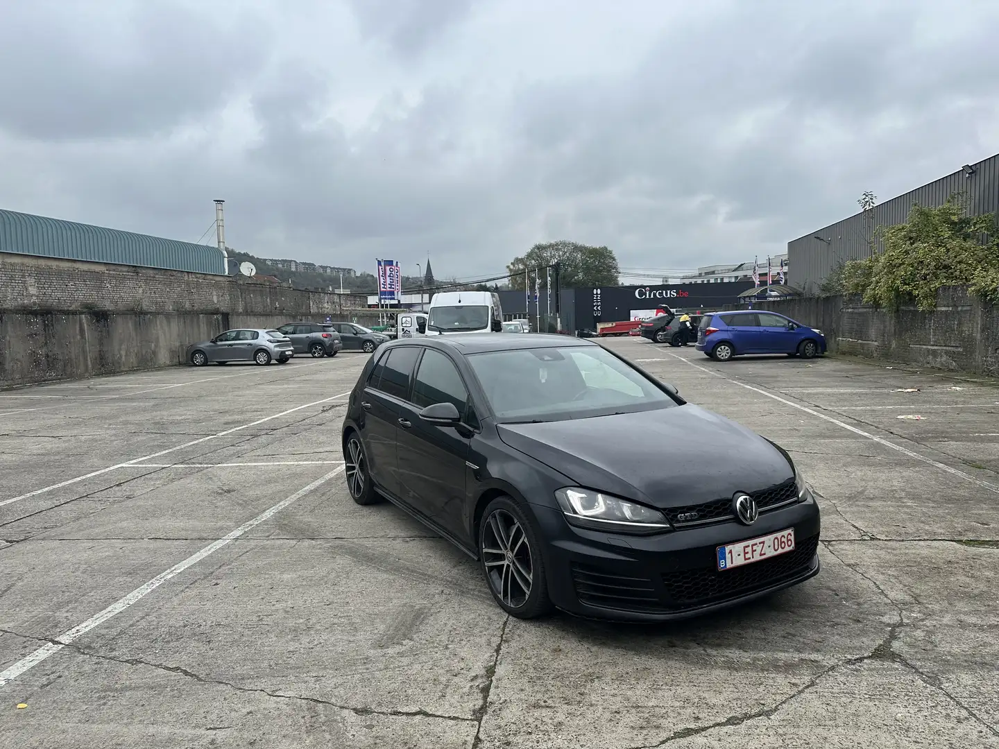 Volkswagen Golf GTD 2.0 CR TDi DSG - 2
