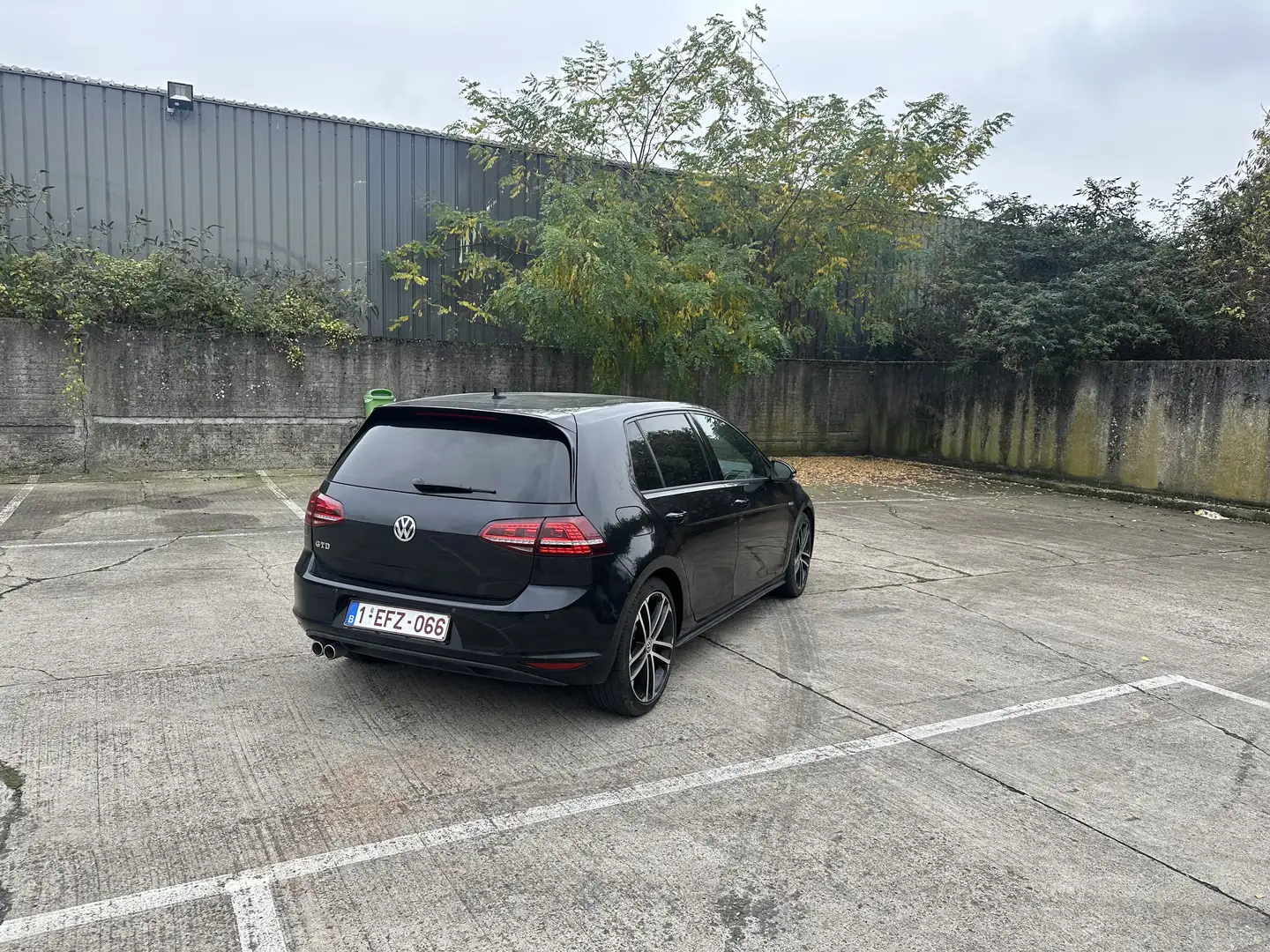 Volkswagen Golf GTD 2.0 CR TDi DSG - 1