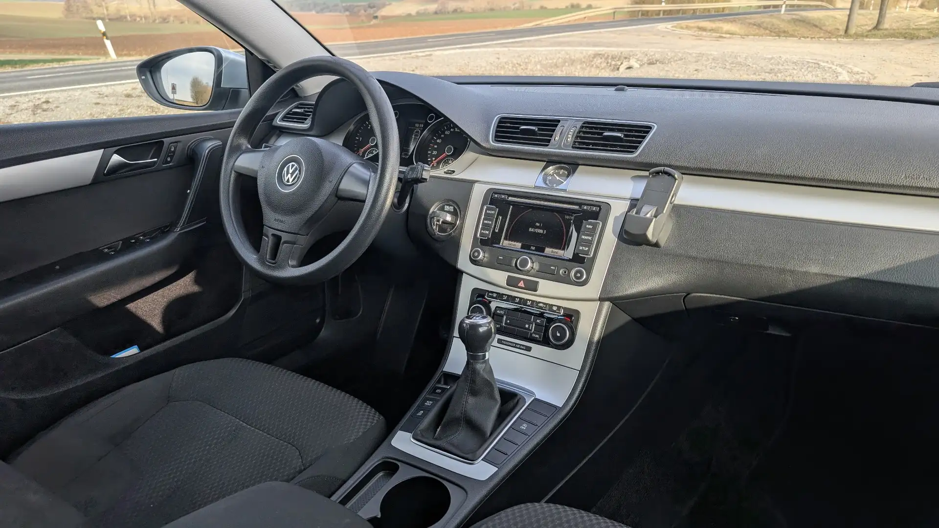 Volkswagen Passat 2.0 Blue TDI SCR Comfortline Silber - 2