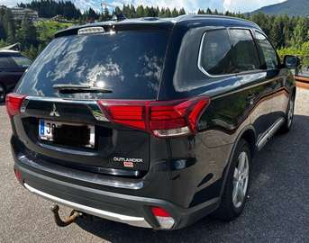 Outlander 2,2 DI-D AS