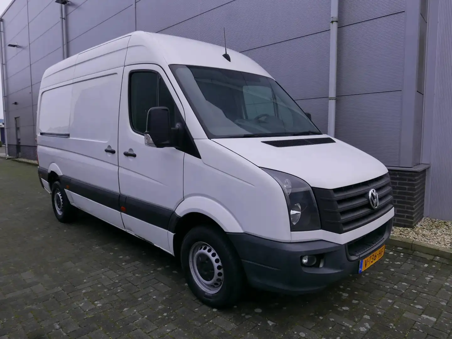 Volkswagen Crafter 35 2.0 TDI L3H2 AIRCO,NAVI. Wit - 1