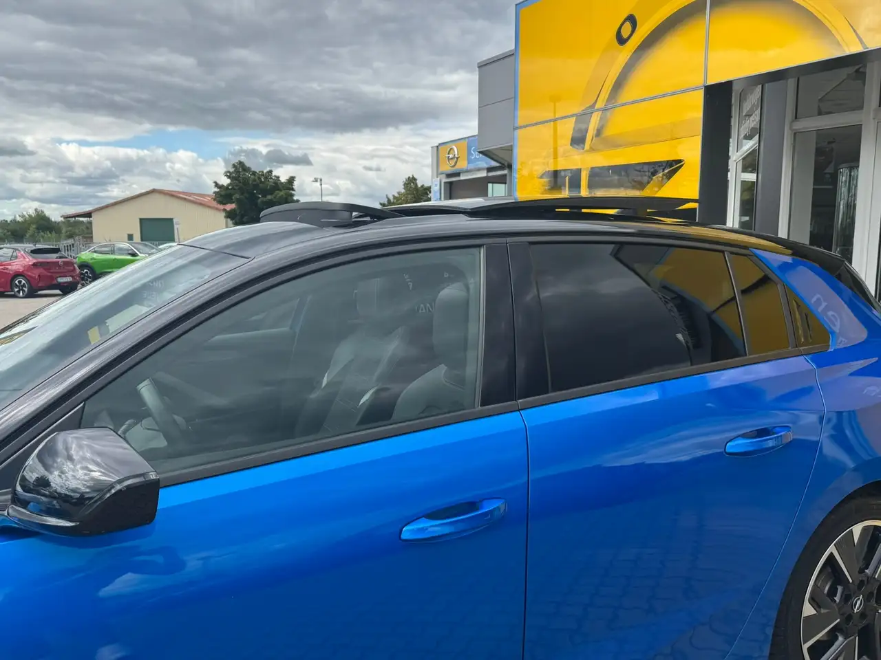 Opel Astra L Lim. 5-trg. Electric GS 4