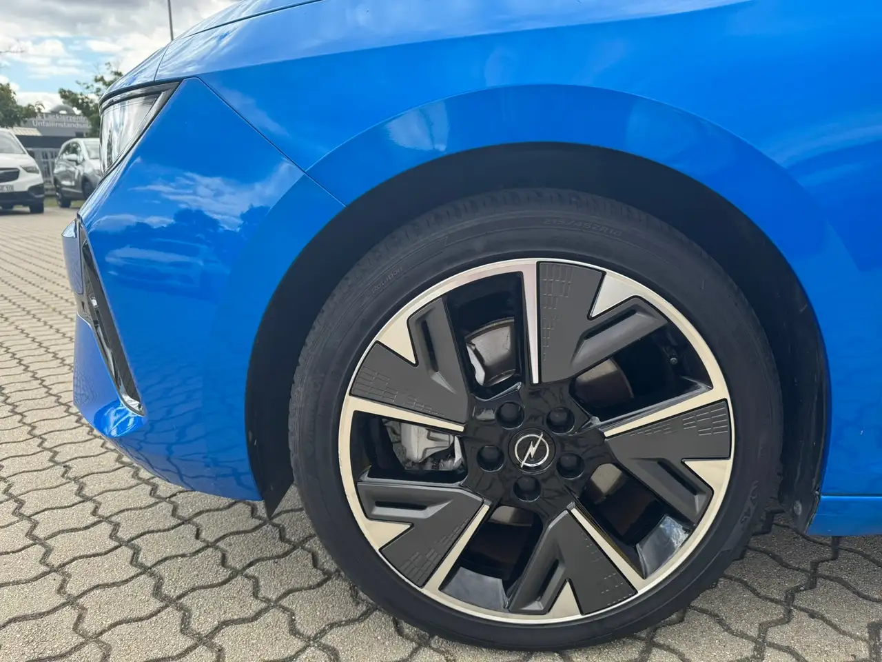 Opel Astra L Lim. 5-trg. Electric GS 20