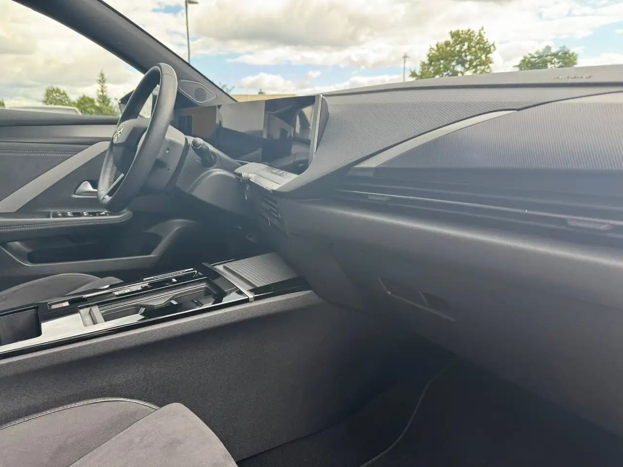 Opel Astra L Lim. 5-trg. Electric GS 12