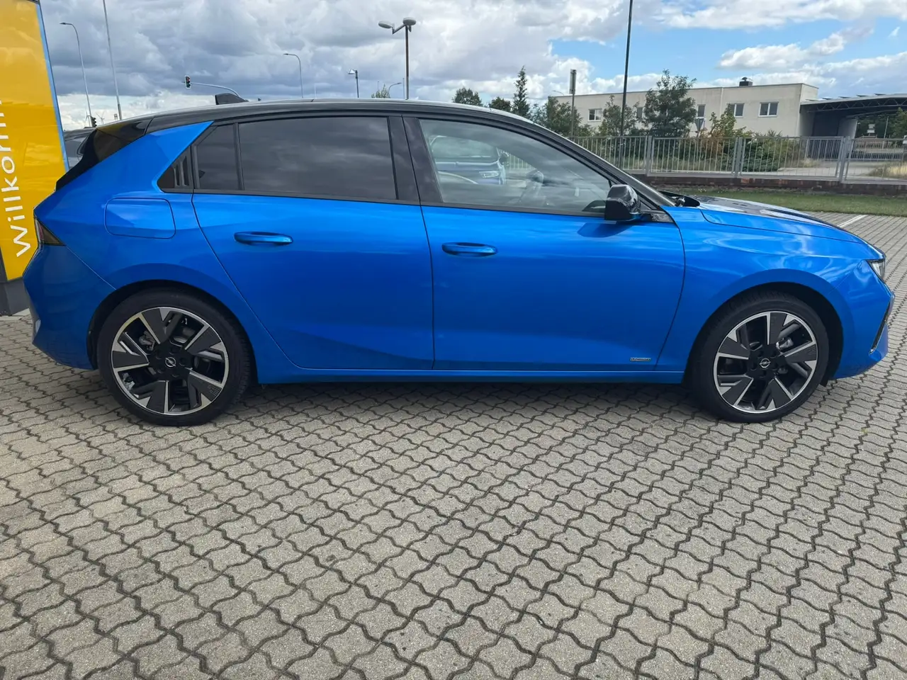 Opel Astra L Lim. 5-trg. Electric GS 7