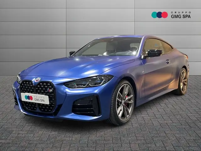 BMW M4 M440i Coupe mhev 48V xdrive auto
