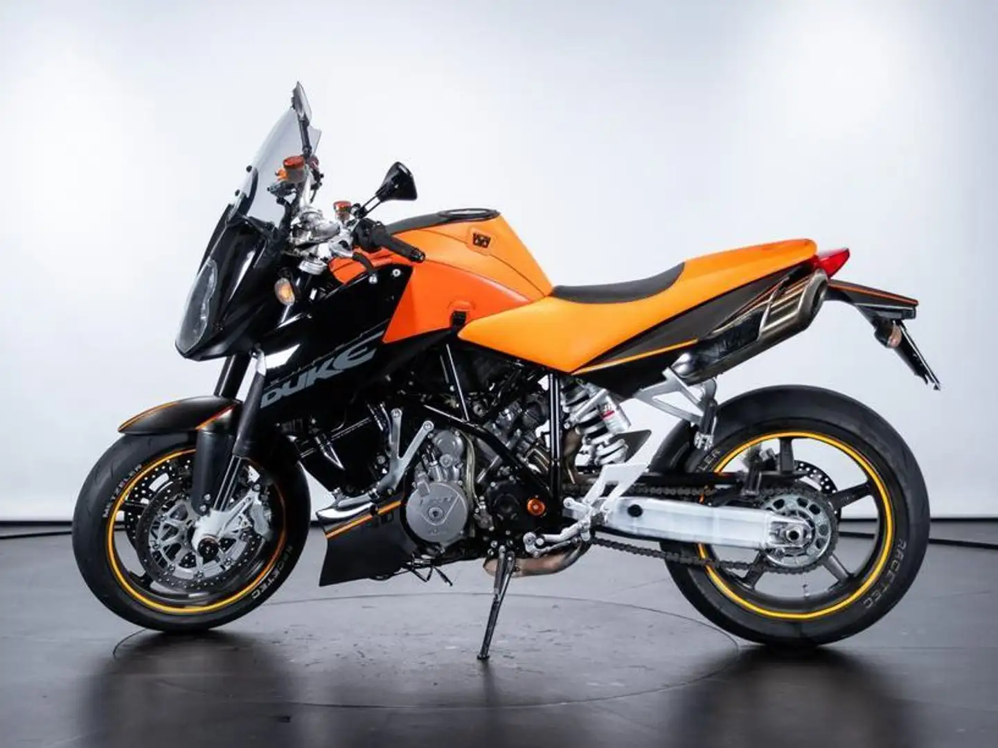 KTM 990 Super Duke - 2