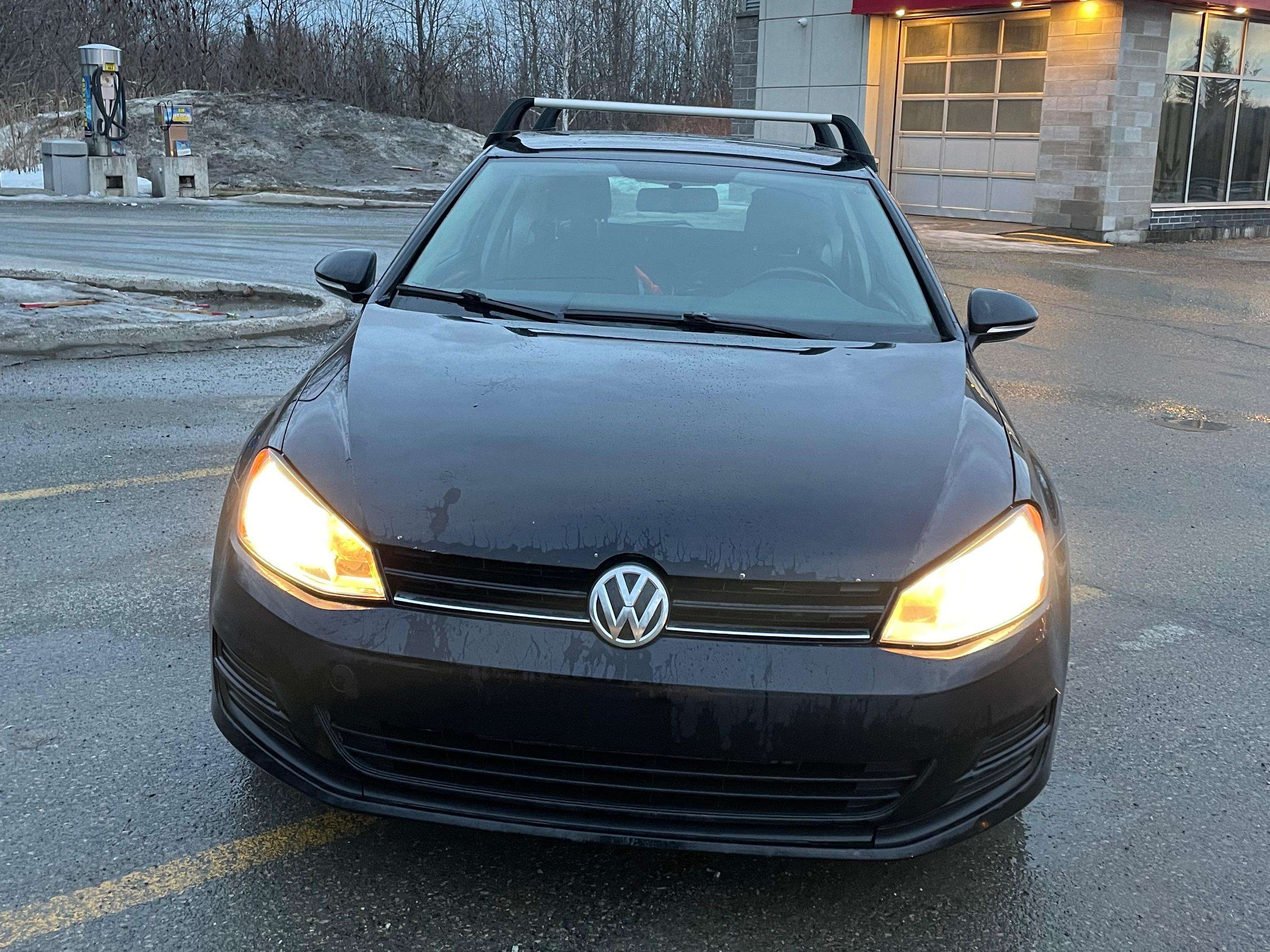 2015 Volkswagen Golf alt 3