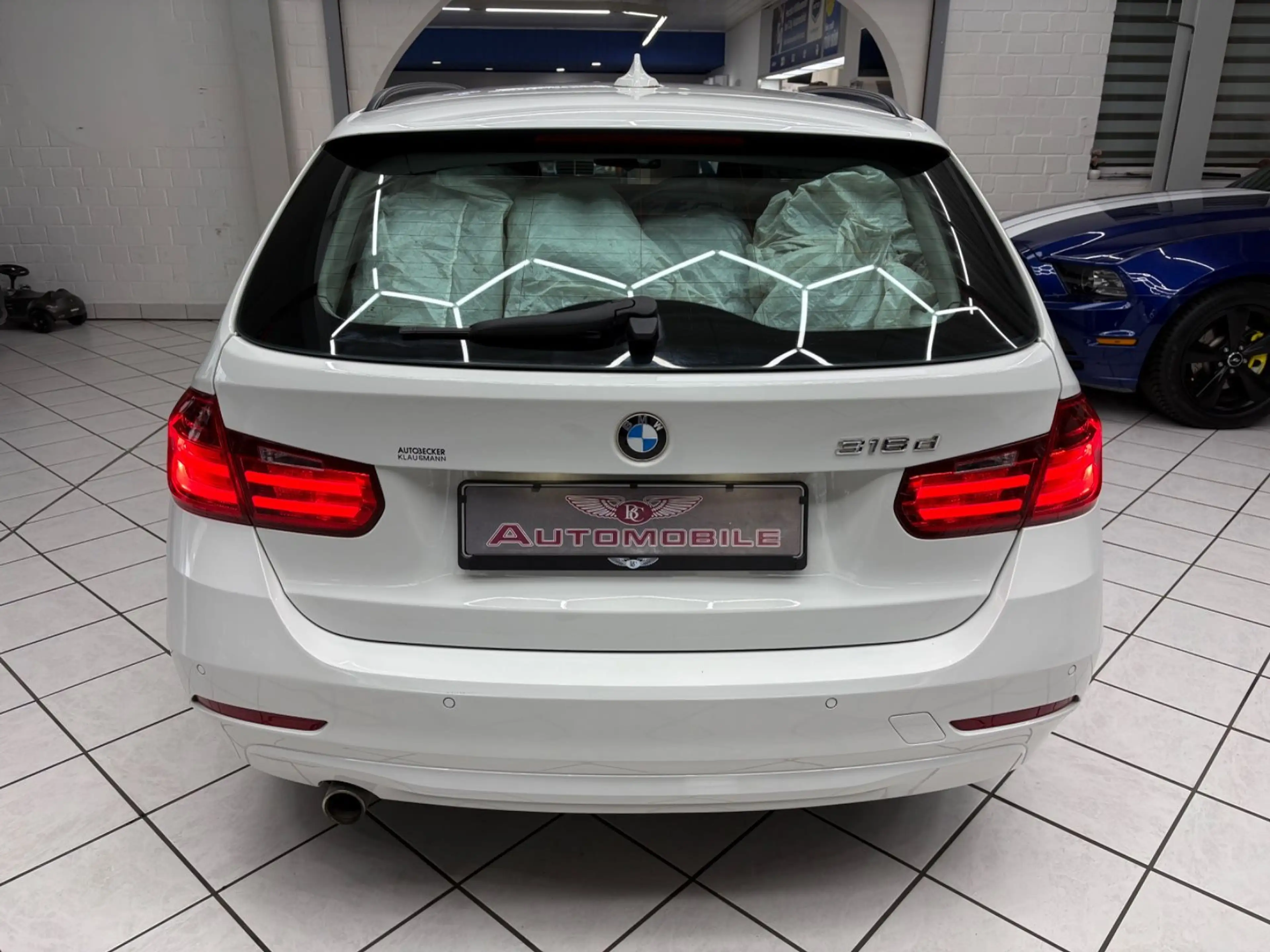 BMW 316 d Touring PDC SHZ — photo 6