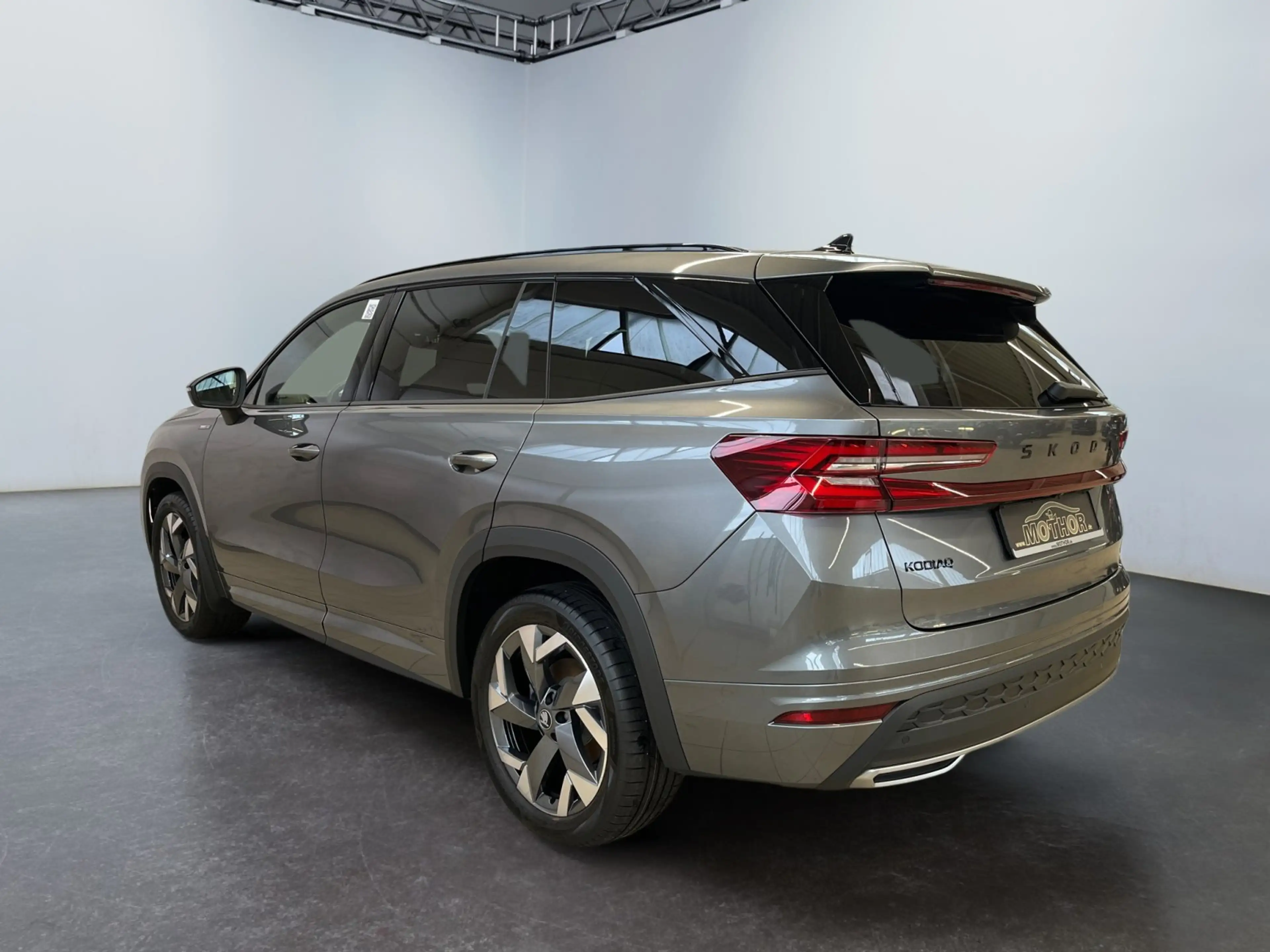 Skoda Kodiaq Sportline 1.5TSI mHEV DSG ACC AHK Navi Kam — photo 6