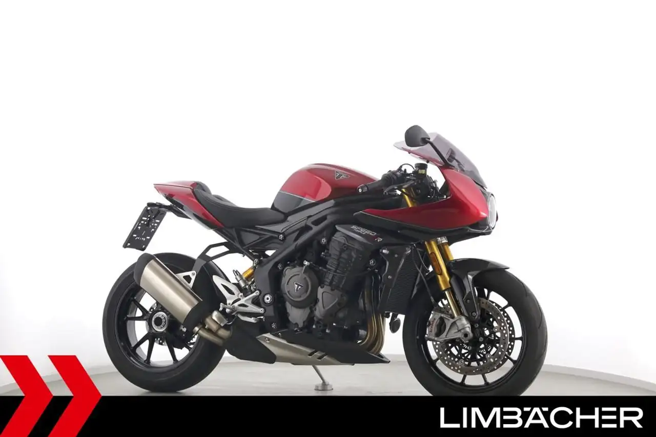 Triumph Speed Triple 1200