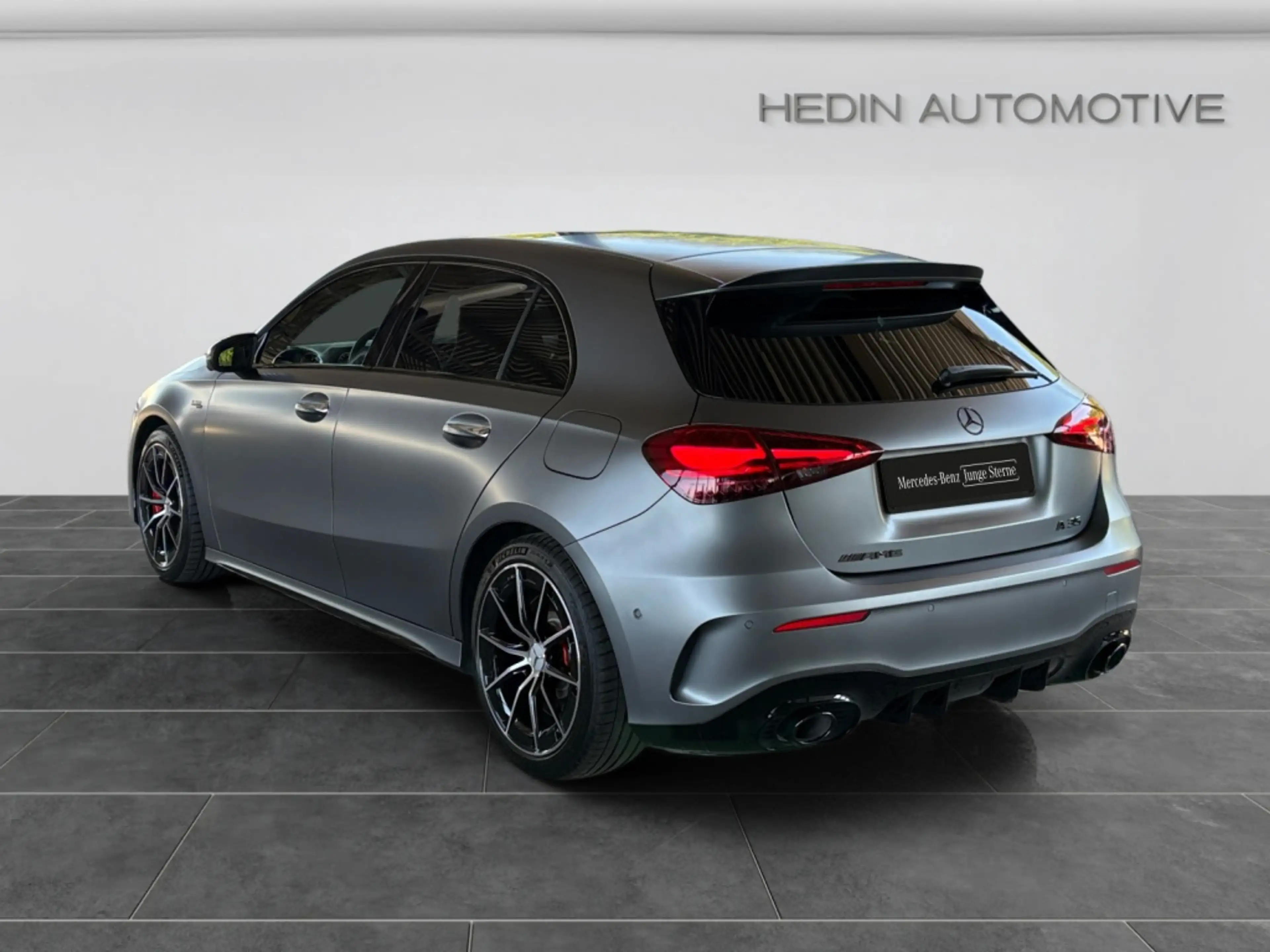 Mercedes-Benz A 35 AMG 4M NIGHT|MBEAM|AMBI|PANO|360°|SHZ|LHZ — photo 4